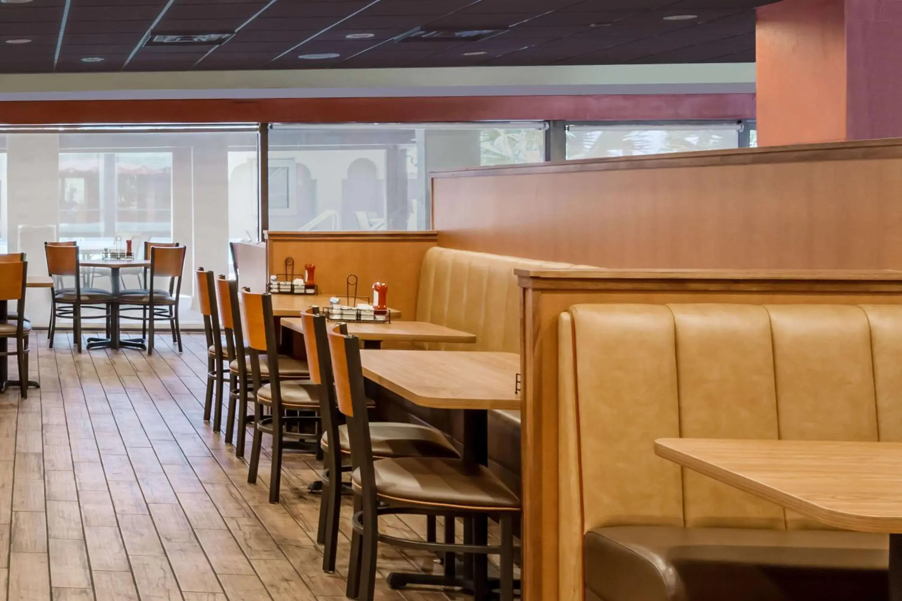 Restaurant/places to eat in Days Inn by Wyndham St Augustine/Historic Downtown Restaurant/places to eat in Days Inn by Wyndham St Augustine/Historic Downtown