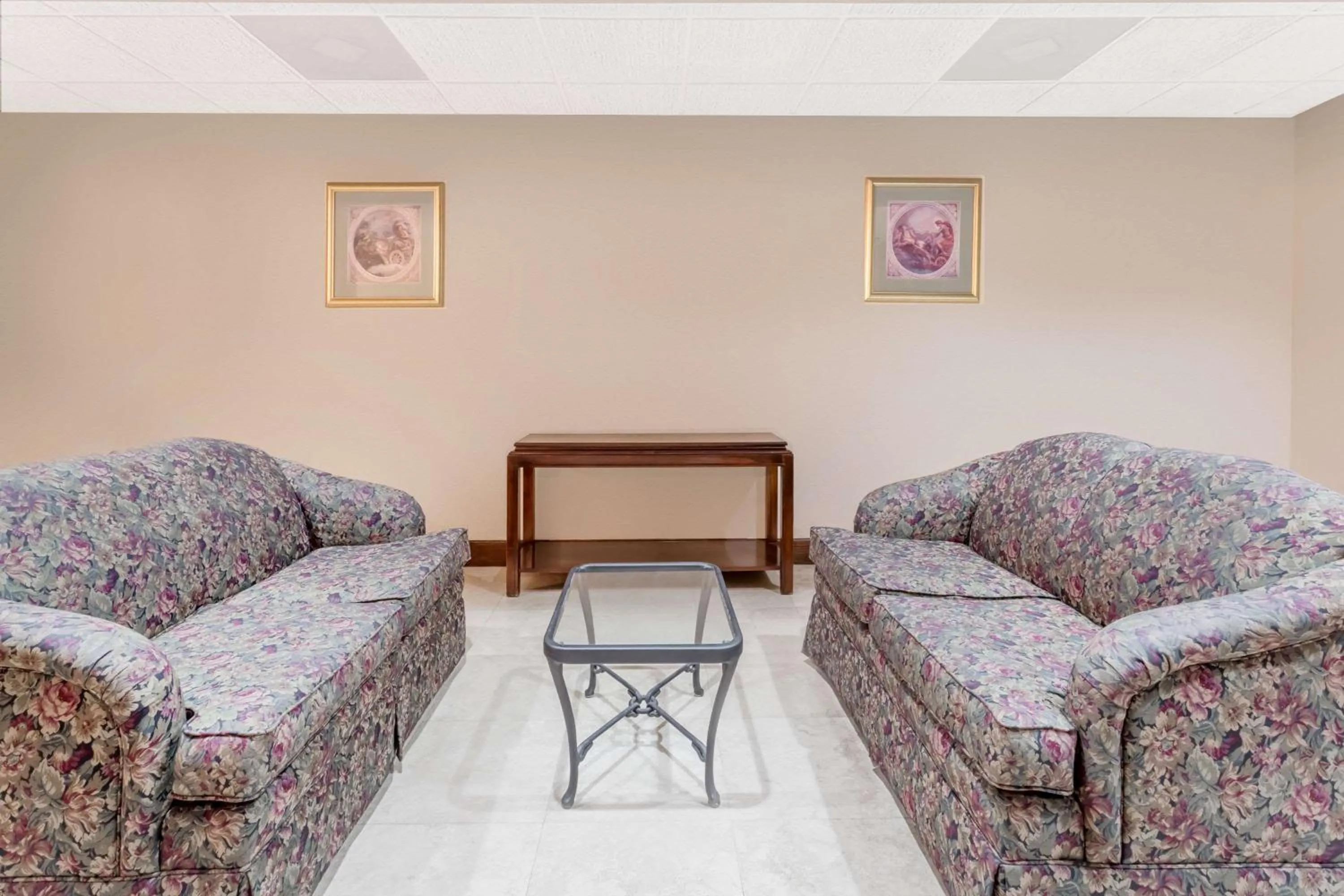 Lobby or reception in Days Inn by Wyndham St Augustine/Historic Downtown