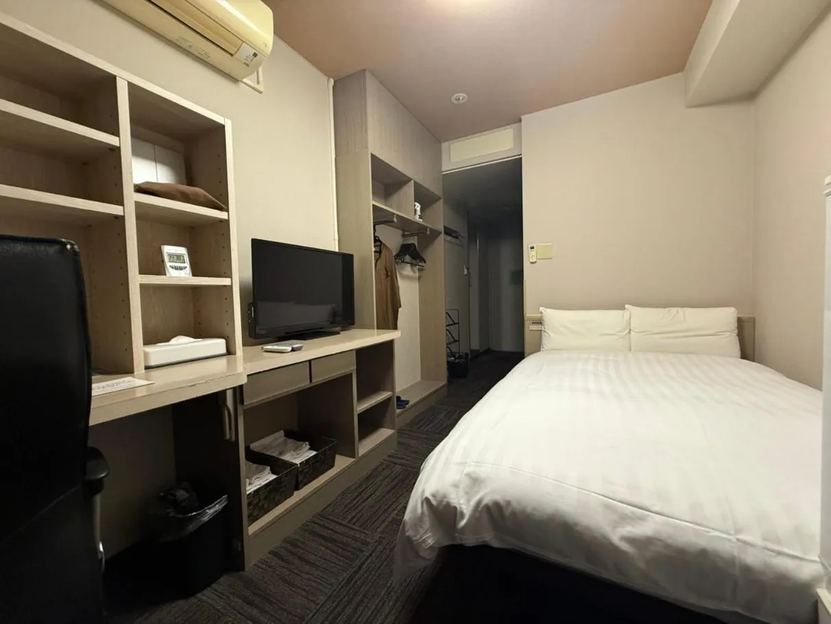 Photo of the whole room, Bed in Dormy Inn EXPRESS Asakusa