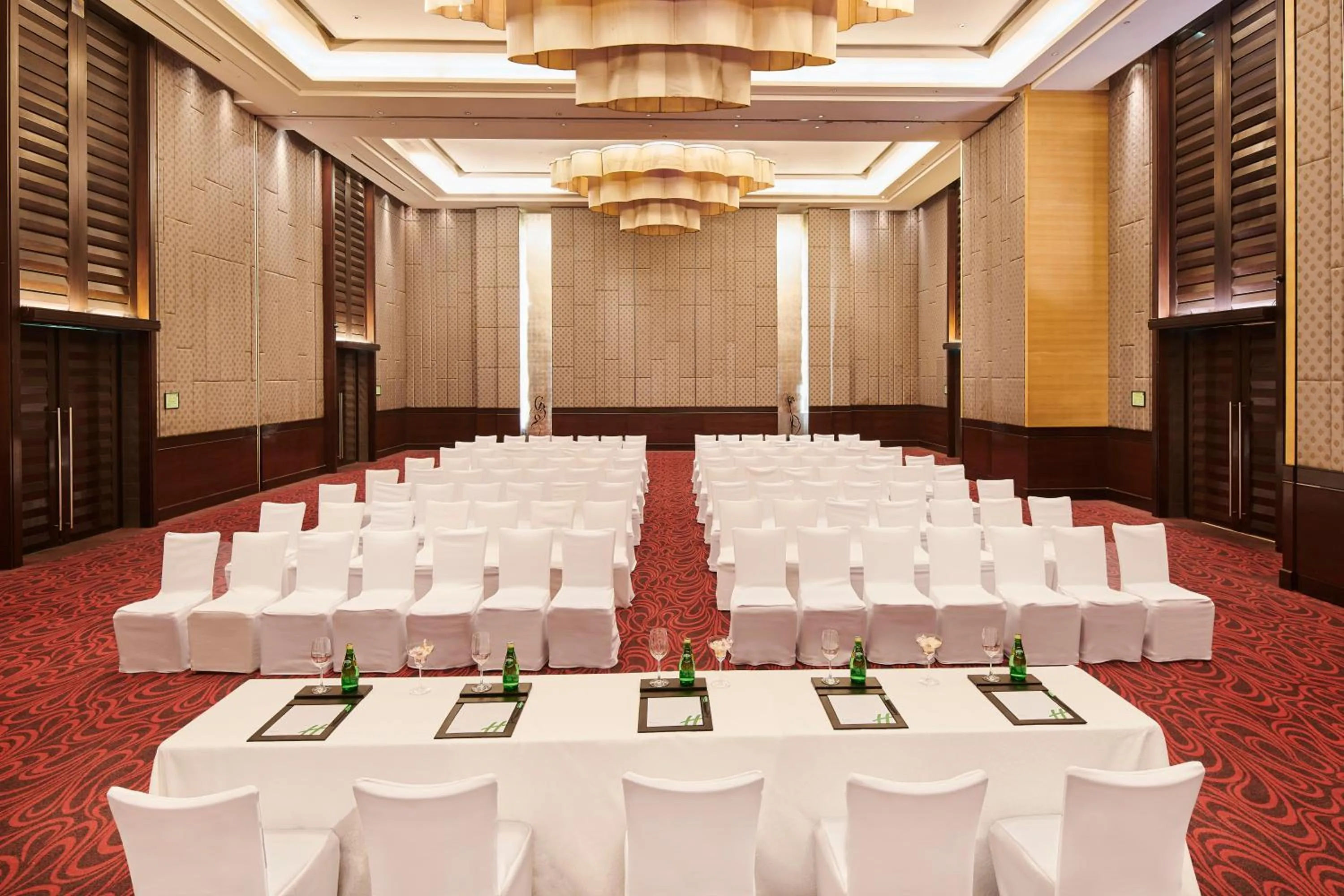 Banquet/Function facilities in Holiday Inn Mumbai International Airport by IHG