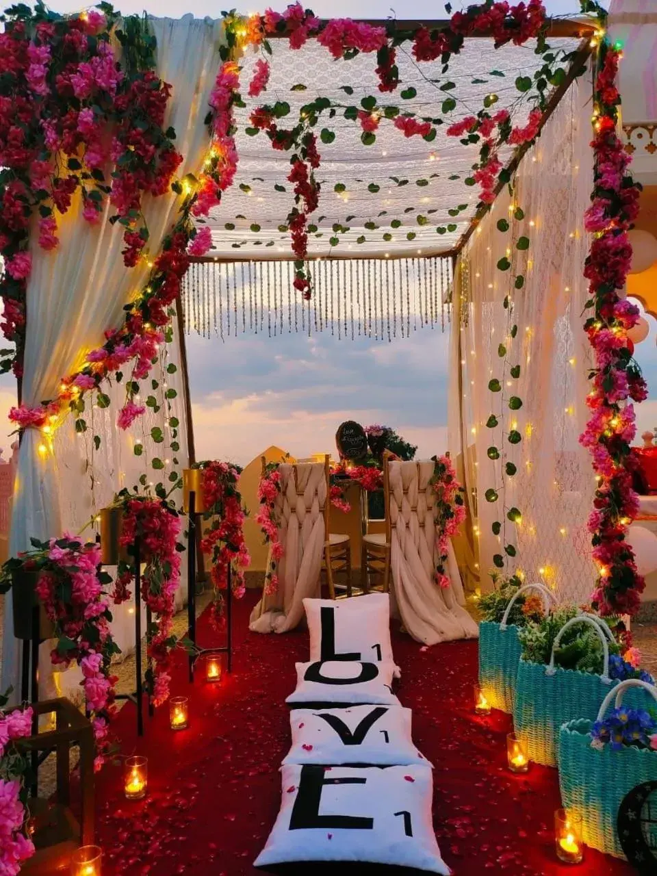 Restaurant/places to eat in Sarang Palace - A Luxury Boutique Hotel Restaurant/places to eat in Sarang Palace - A Luxury Boutique Hotel