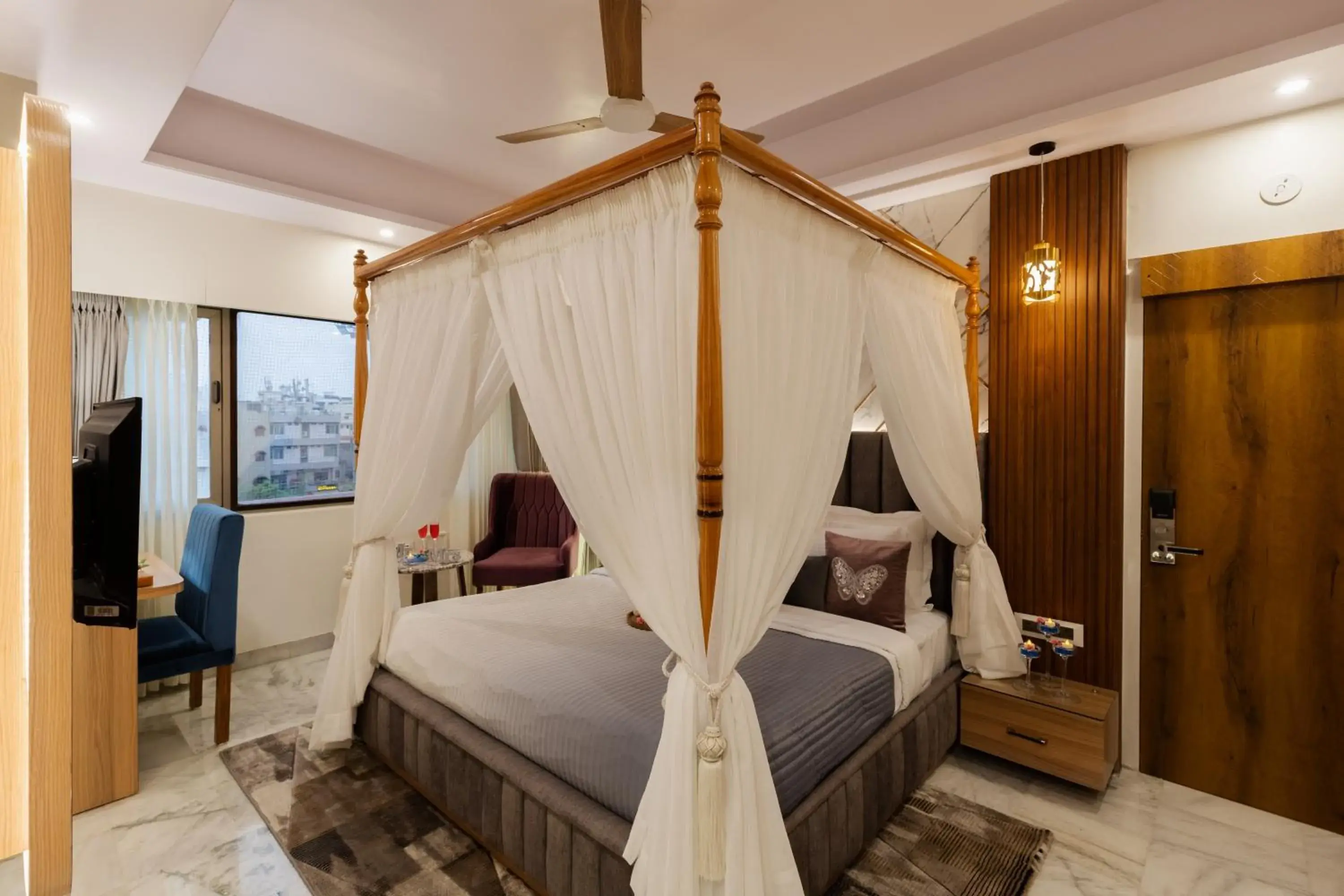 Bedroom, Bed in Sarang Palace - A Luxury Boutique Hotel Bedroom, Bed in Sarang Palace - A Luxury Boutique Hotel