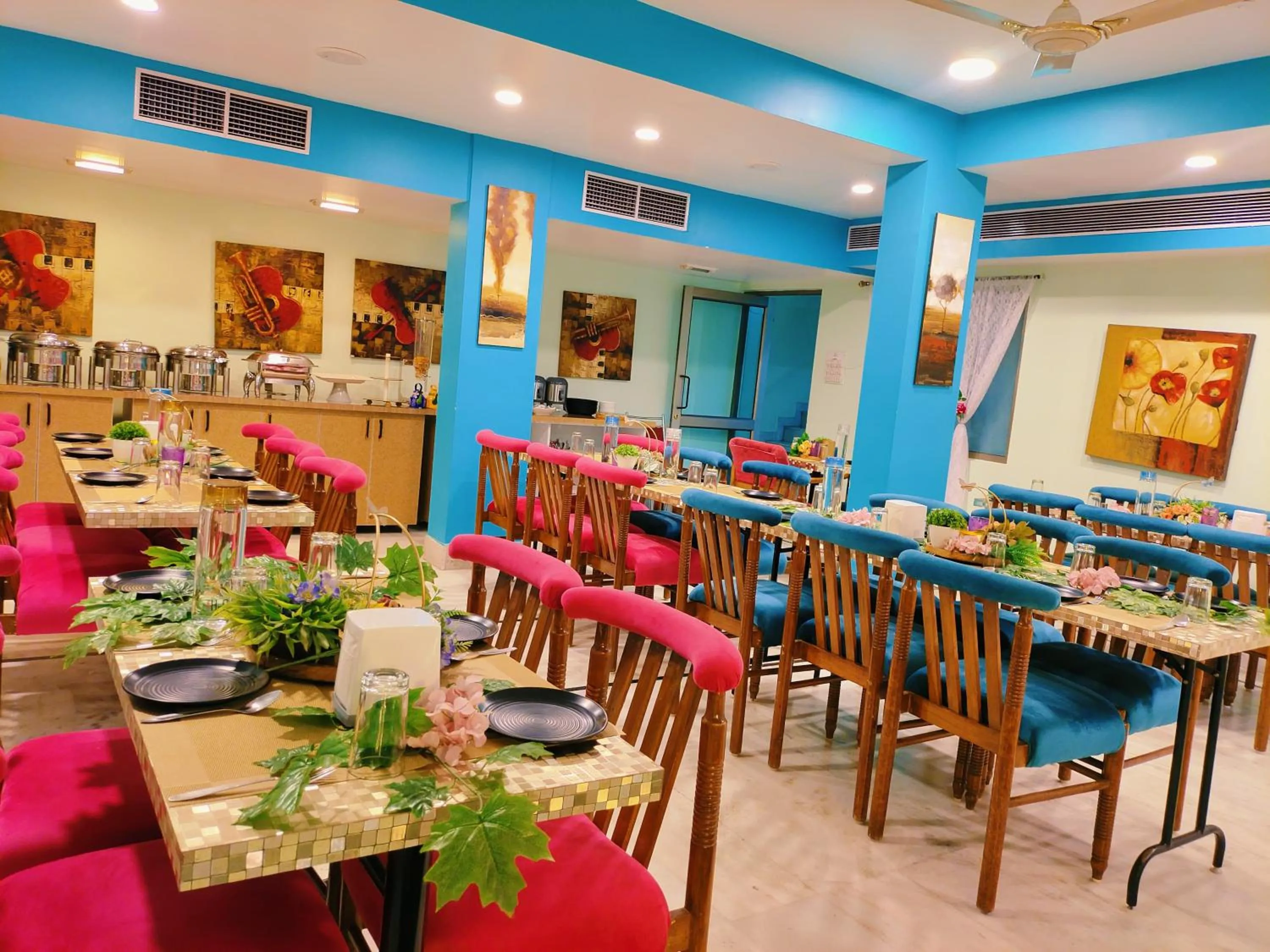 Restaurant/places to eat in Sarang Palace - A Luxury Boutique Hotel