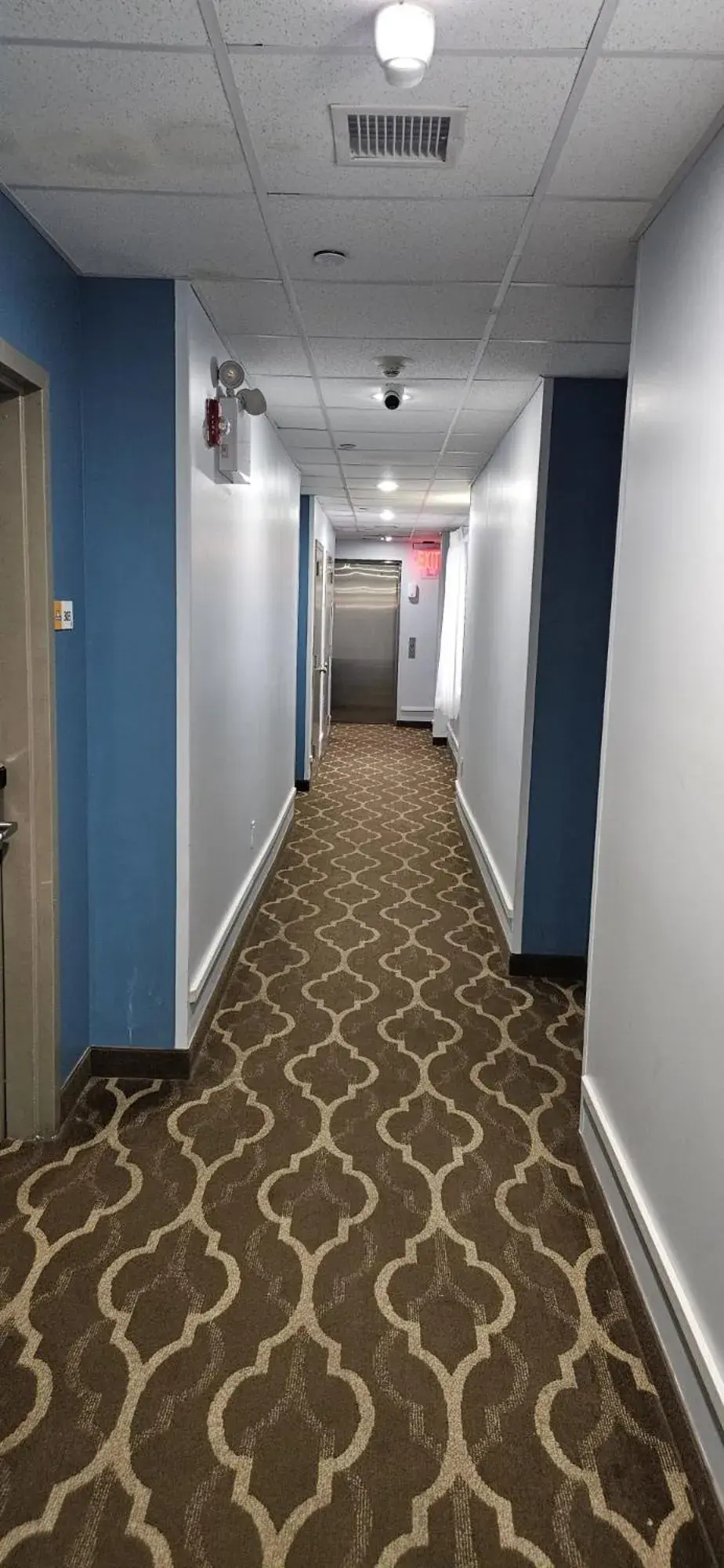 Property building in Days Inn by Wyndham Brooklyn Marine Park Property building in Days Inn by Wyndham Brooklyn Marine Park