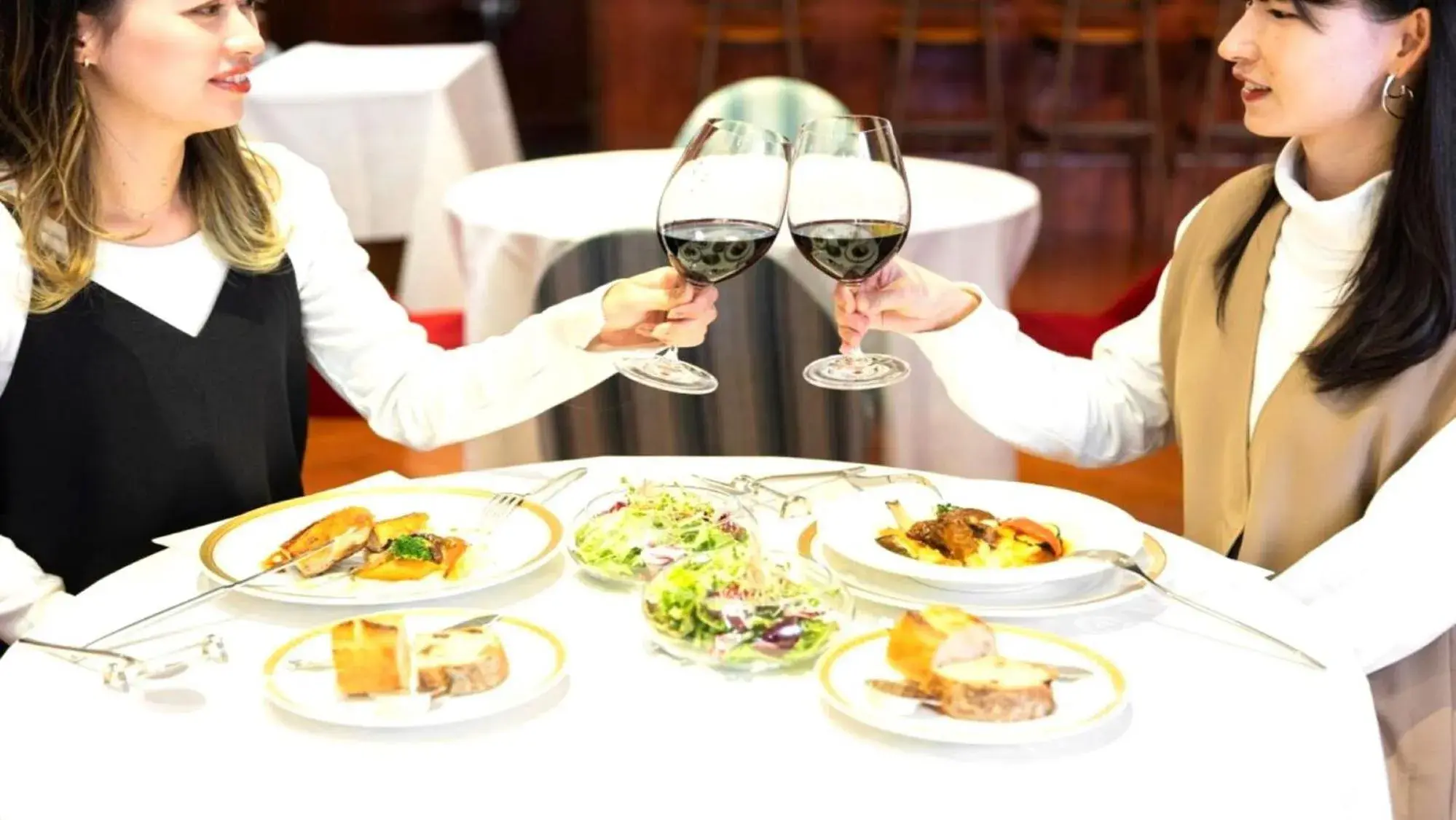 Restaurant/places to eat in New Osaka Hotel Shinsaibashi Restaurant/places to eat in New Osaka Hotel Shinsaibashi