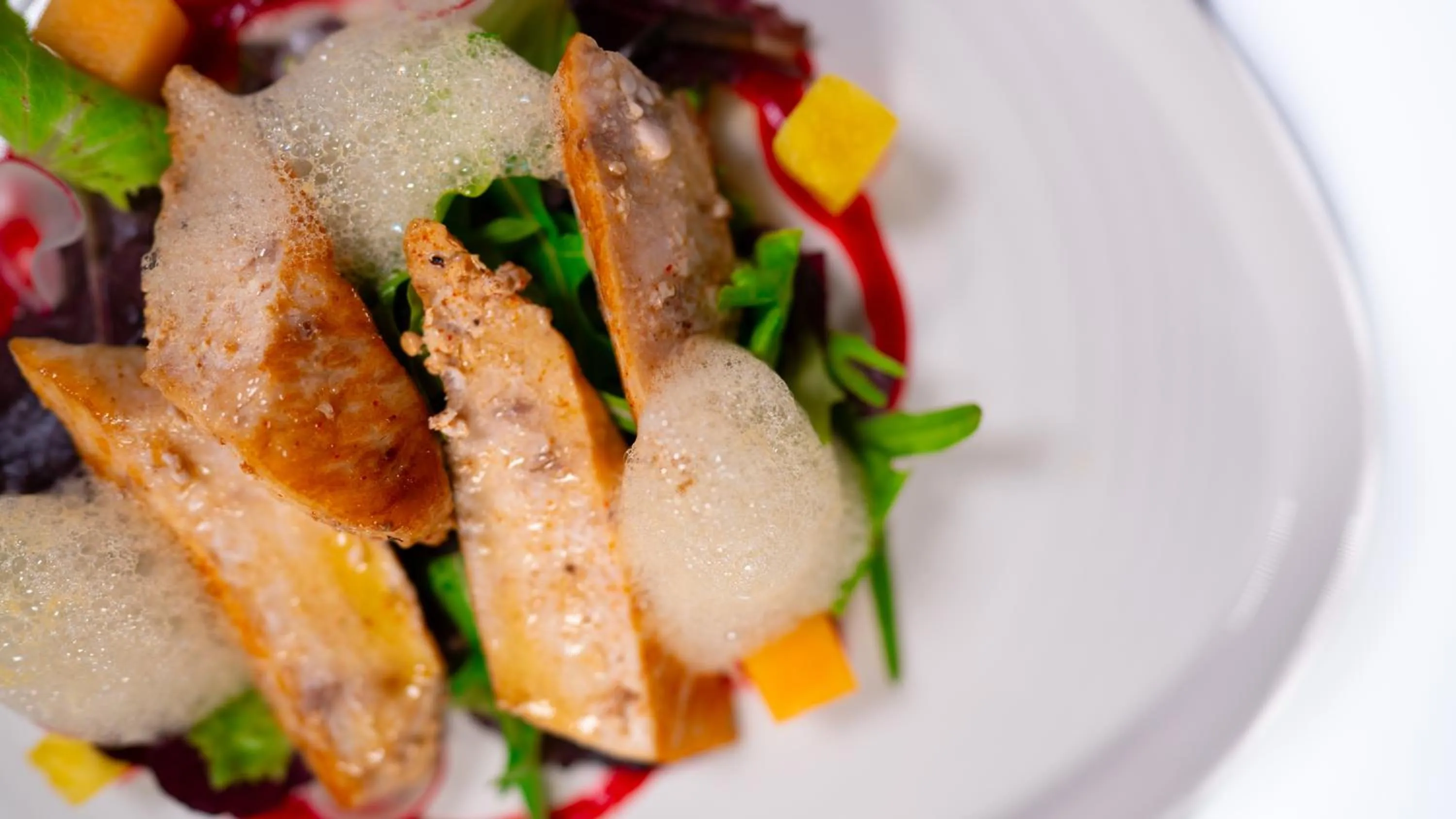 Food and drinks in Altafiumara Resort & Spa