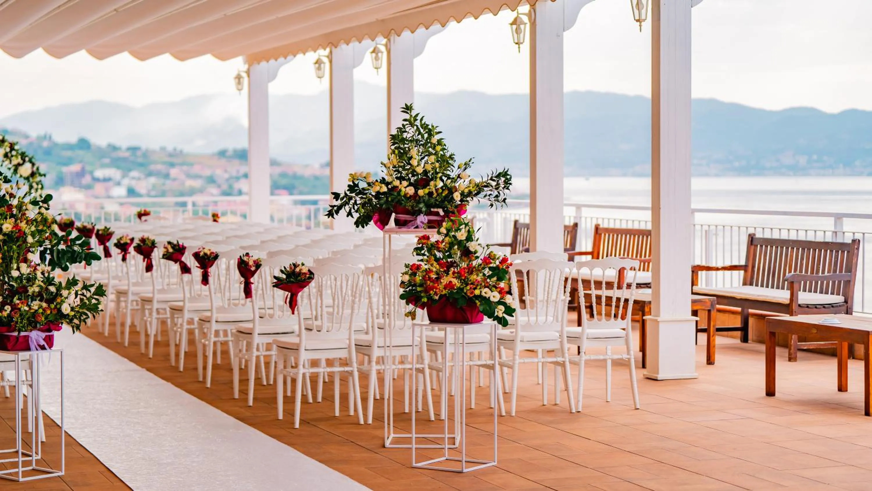 Restaurant/places to eat in Altafiumara Resort & Spa