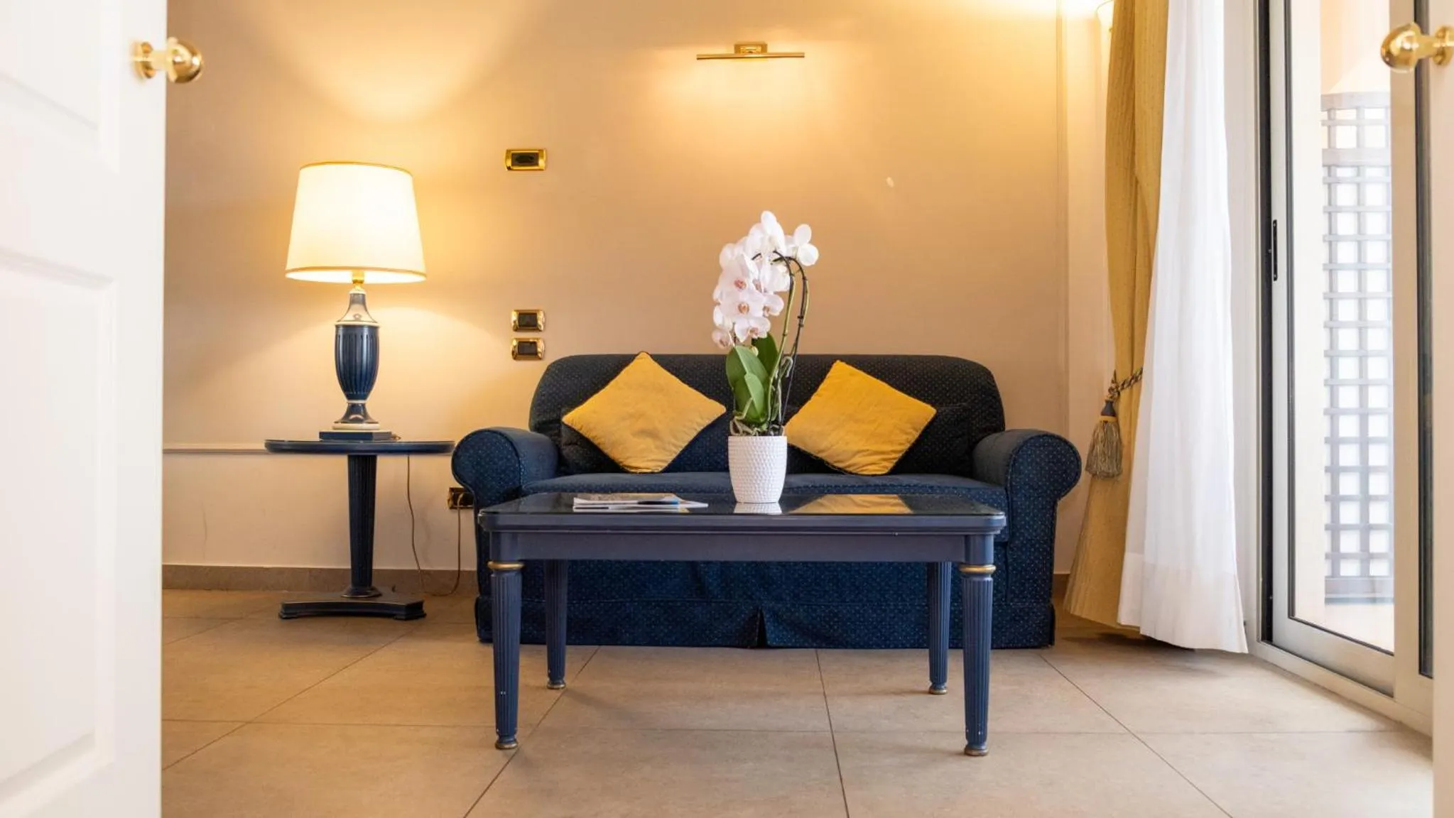 Living room in Altafiumara Resort & Spa