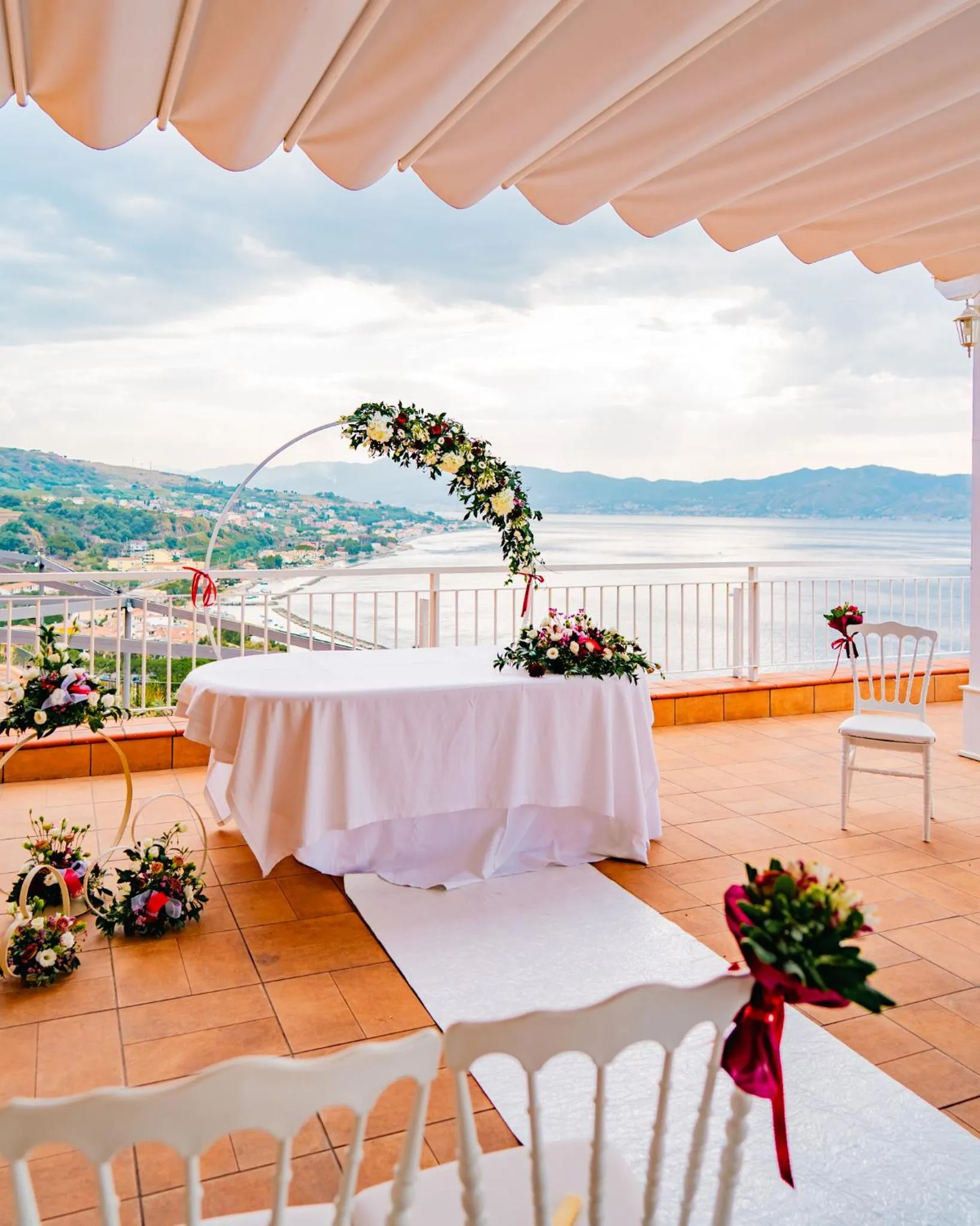 Restaurant/places to eat in Altafiumara Resort & Spa