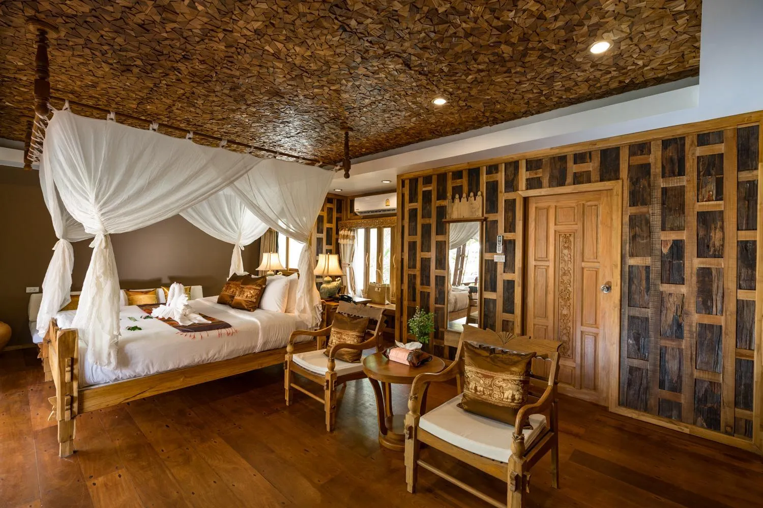 Bedroom, Bed in Santhiya Koh Chang Resort