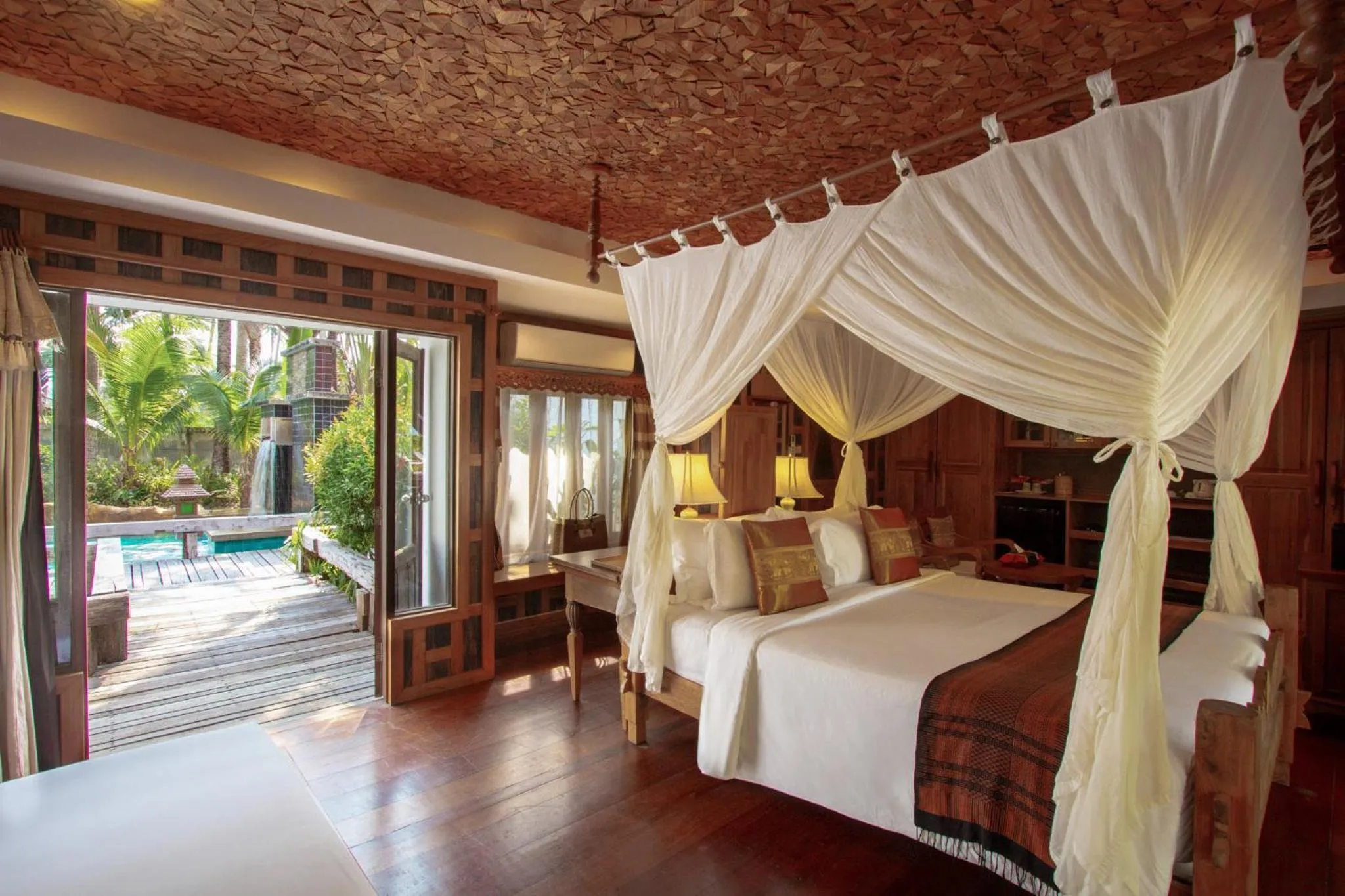 Bedroom, Bed in Santhiya Koh Chang Resort