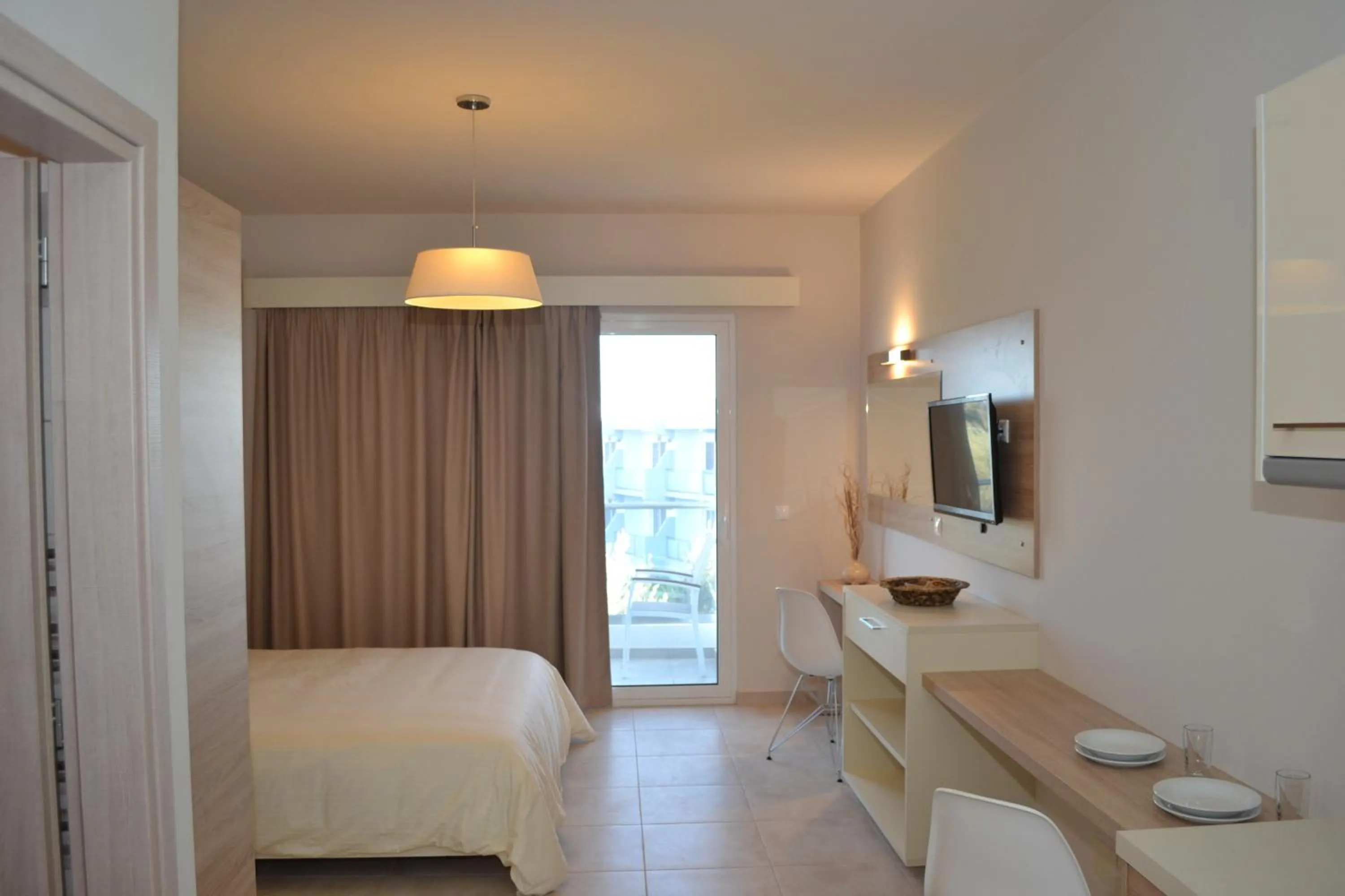 TV and multimedia, Bed in Argiro Village