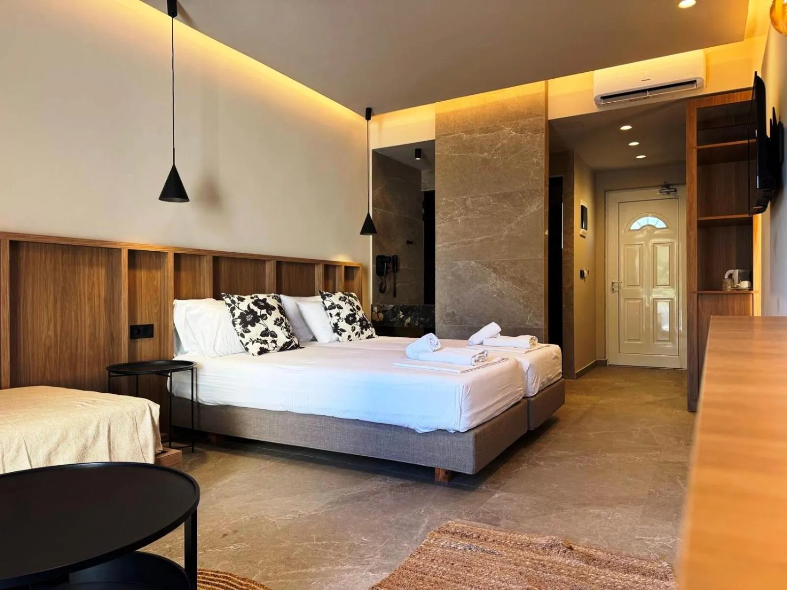 Photo of the whole room, Bed in Argiro Village