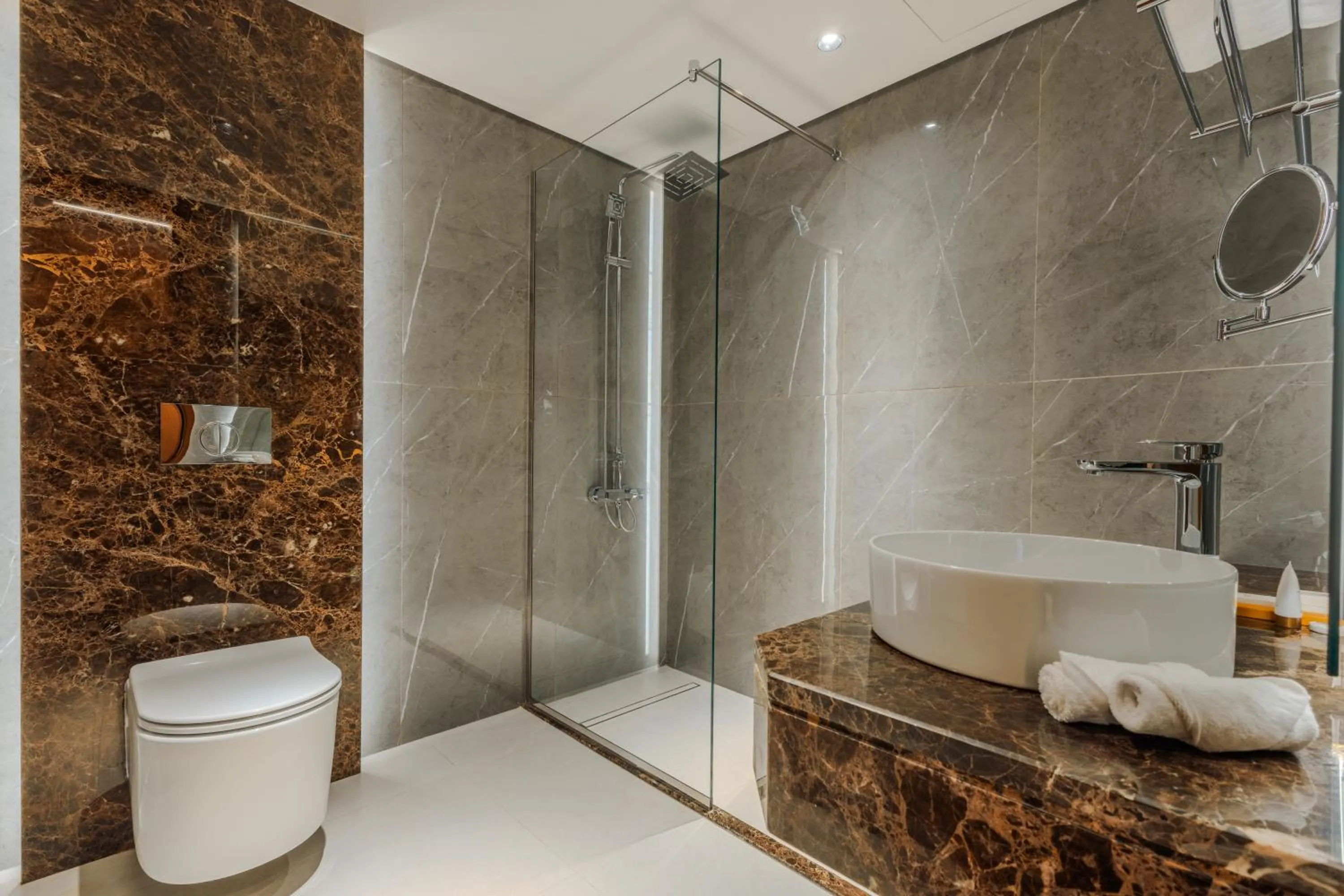 Bathroom in Kuwait Continental Hotel