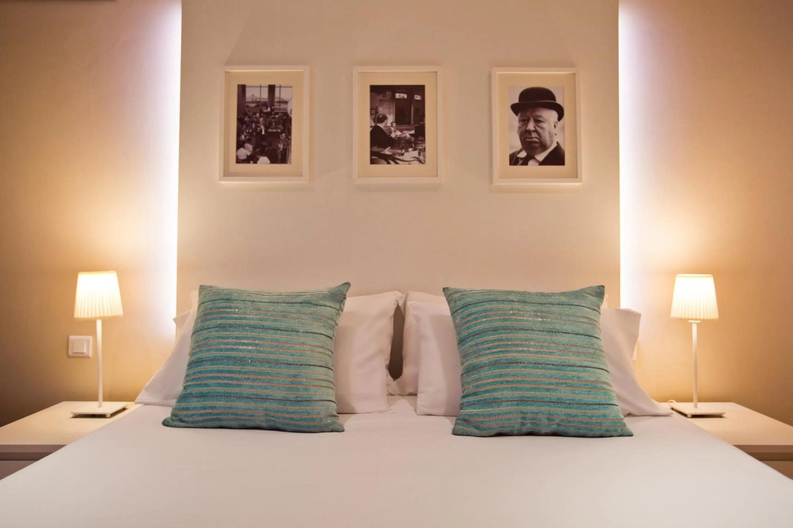 Spring, Bed in Apartment in the Centre