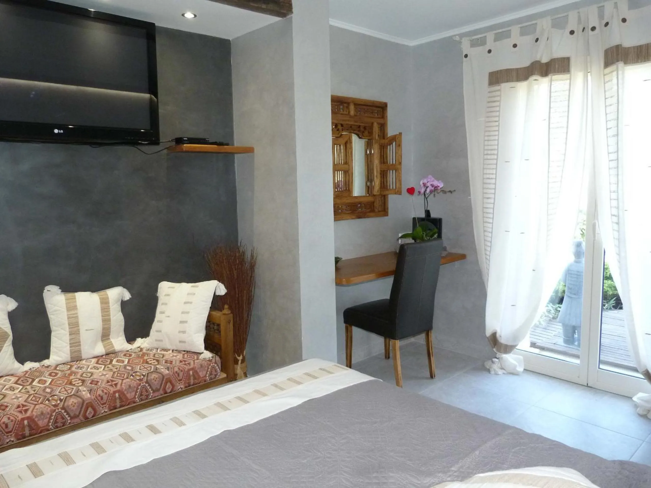 Coffee/tea facilities, Bed in Les Bambous B&B