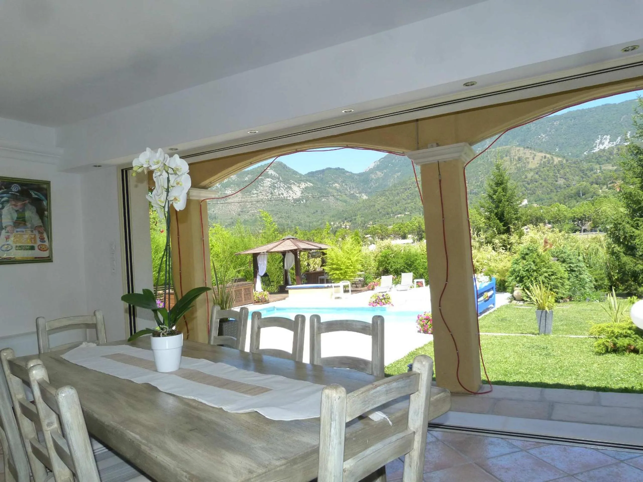 Patio in Les Bambous B&B