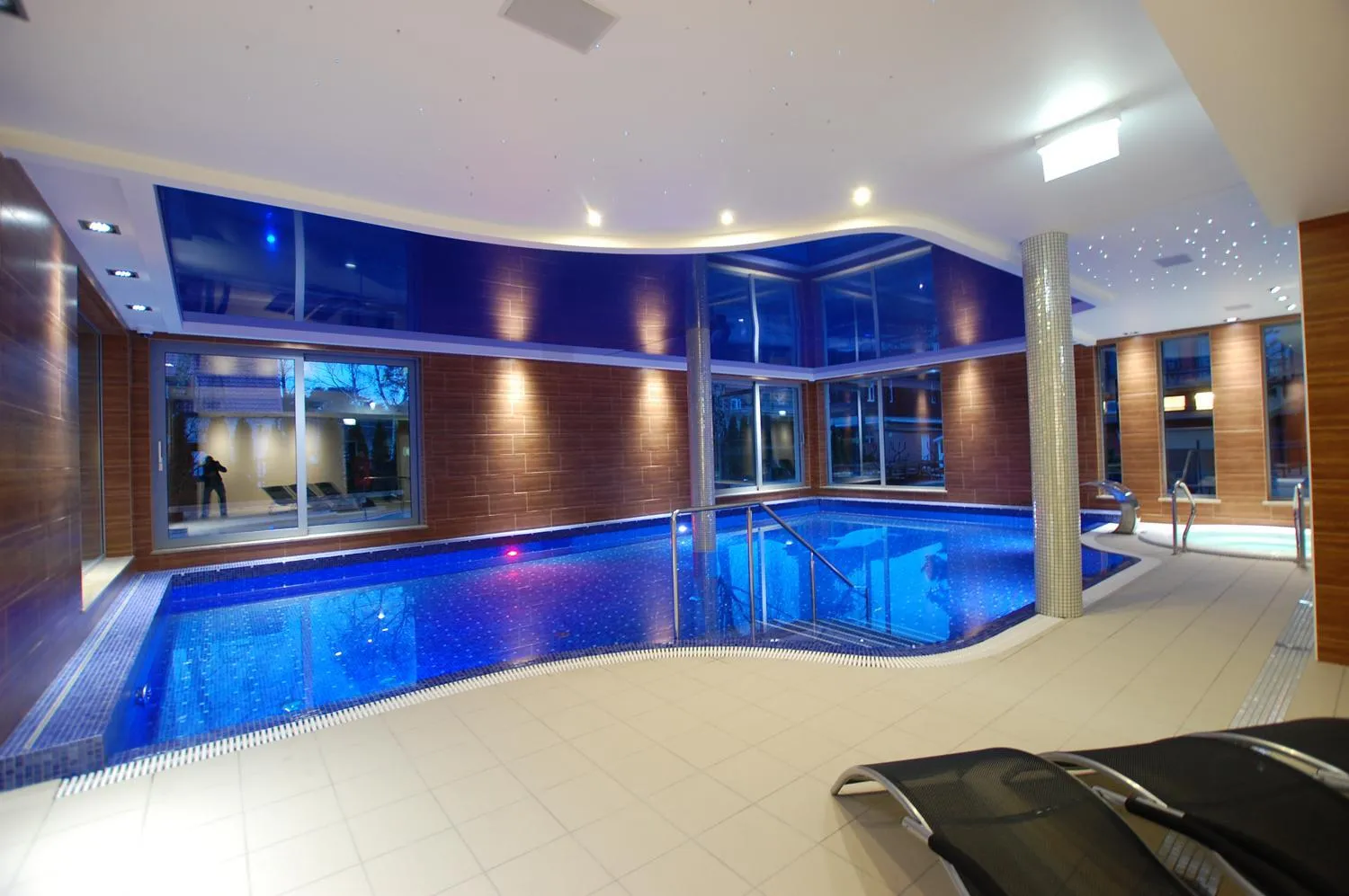 Swimming pool in Puchacz - Spa