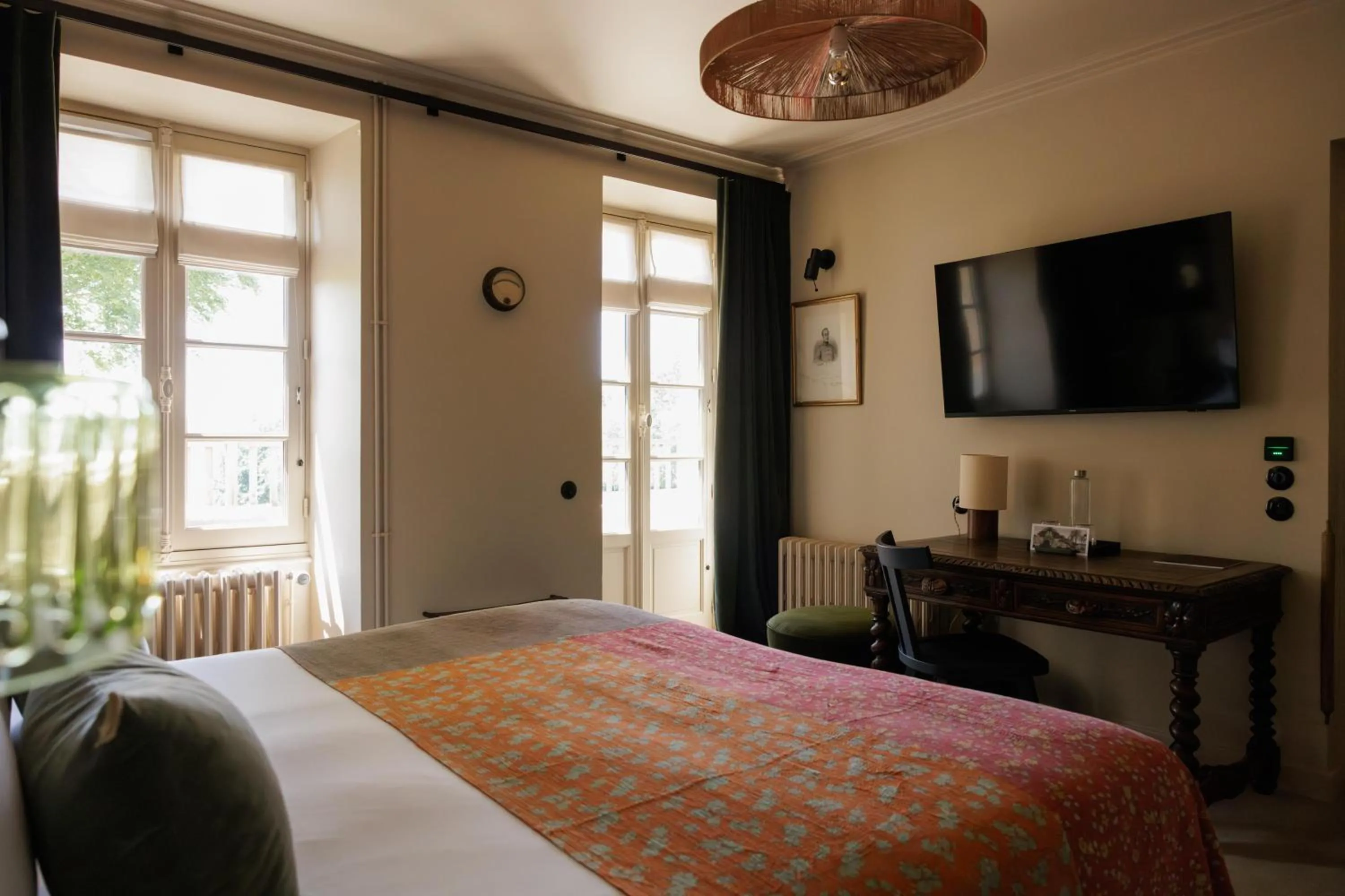 Photo of the whole room, Bed in Domaine de Locguénolé & Spa - Relais & Chateaux