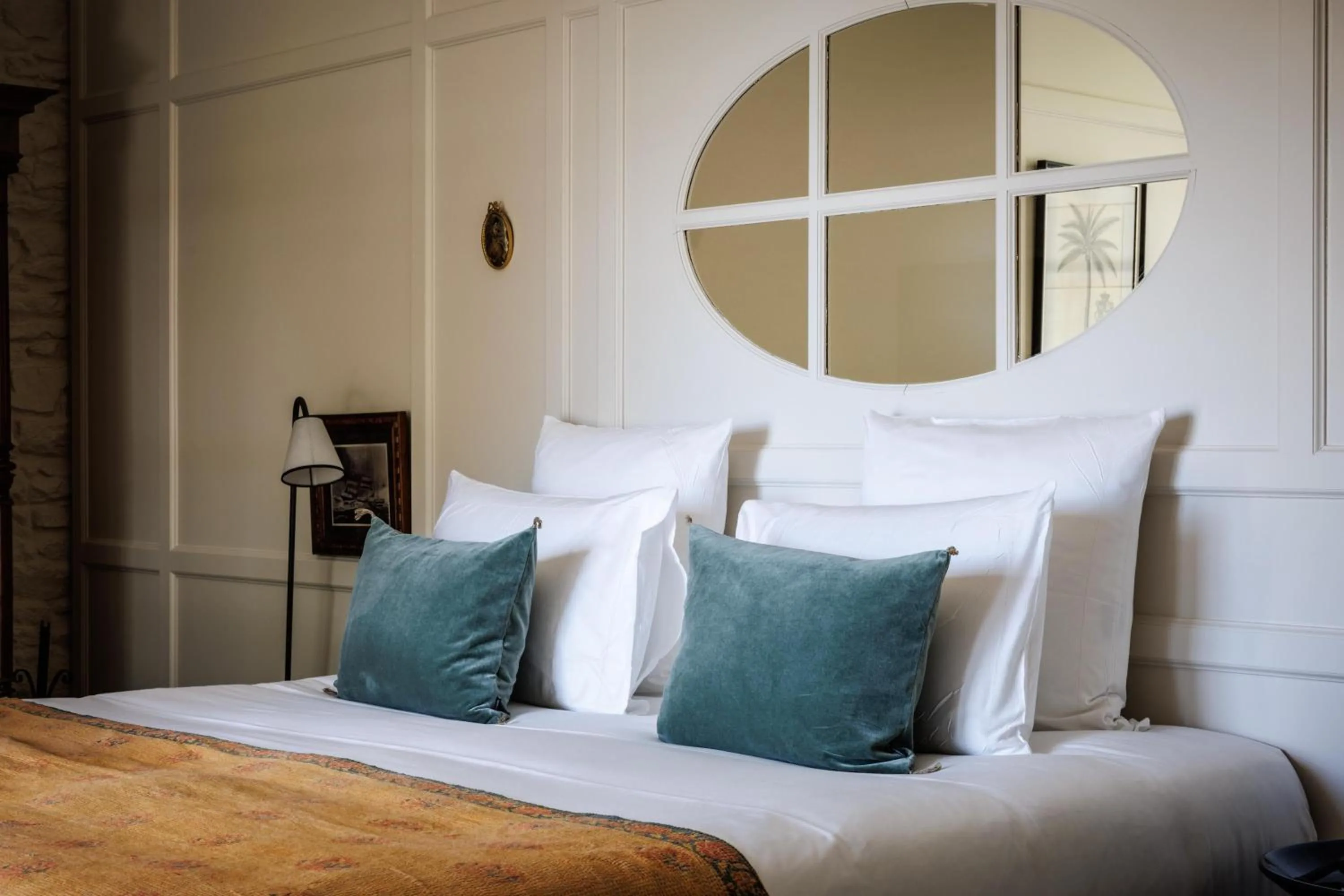 Photo of the whole room, Bed in Domaine de Locguénolé & Spa - Relais & Chateaux
