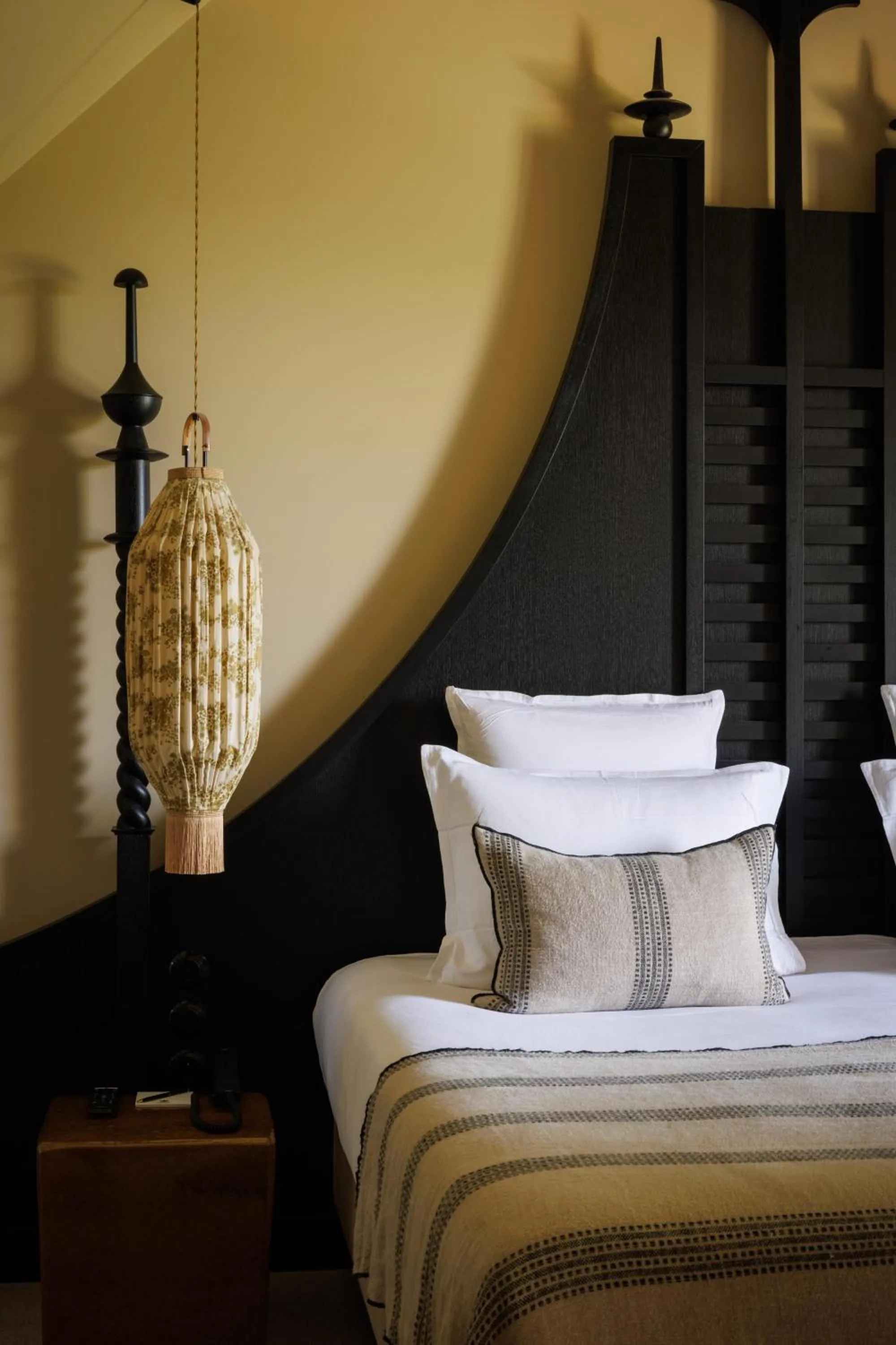 Photo of the whole room, Bed in Domaine de Locguénolé & Spa - Relais & Chateaux