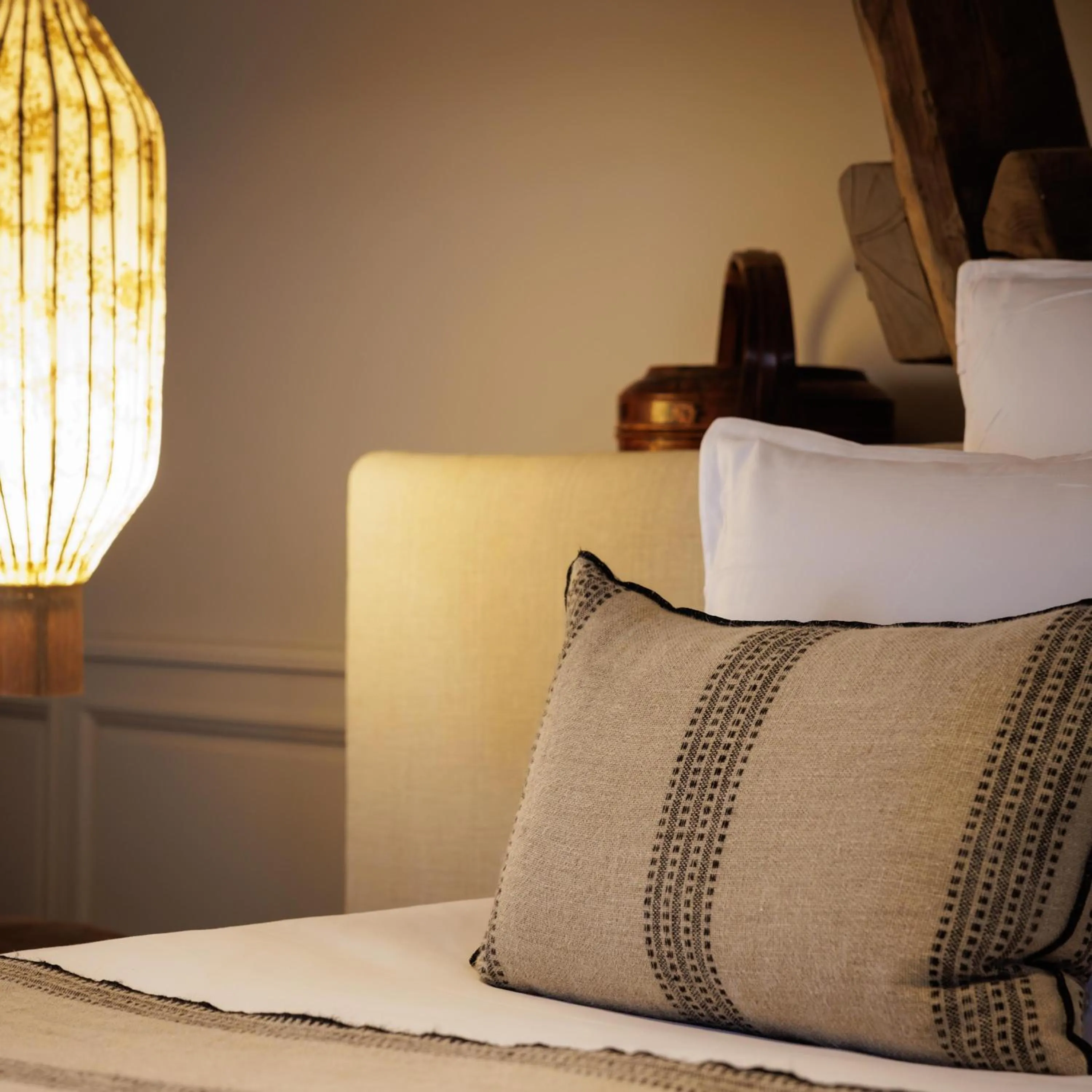 Photo of the whole room, Bed in Domaine de Locguénolé & Spa - Relais & Chateaux