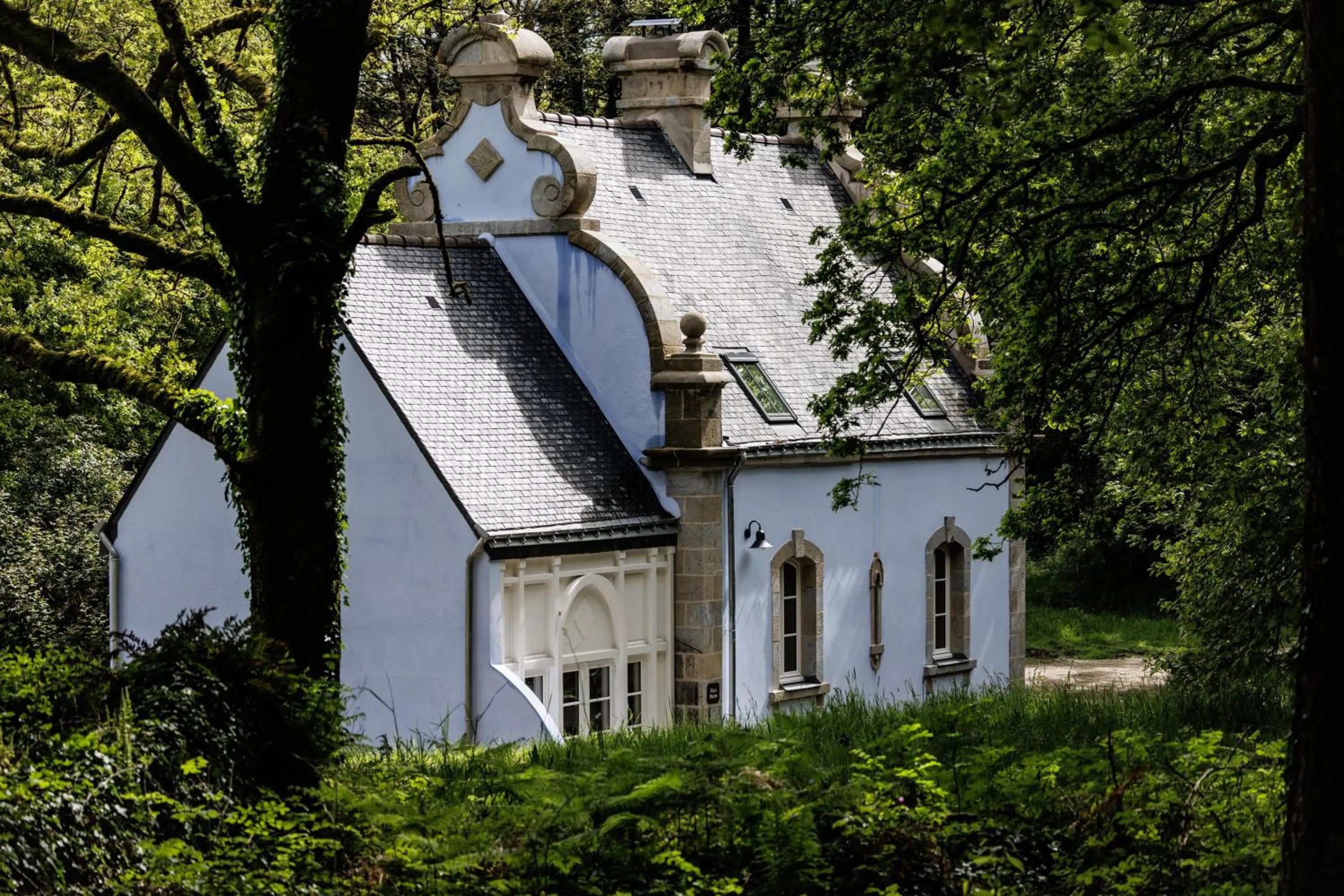 Photo of the whole room in Domaine de Locguénolé & Spa - Relais & Chateaux