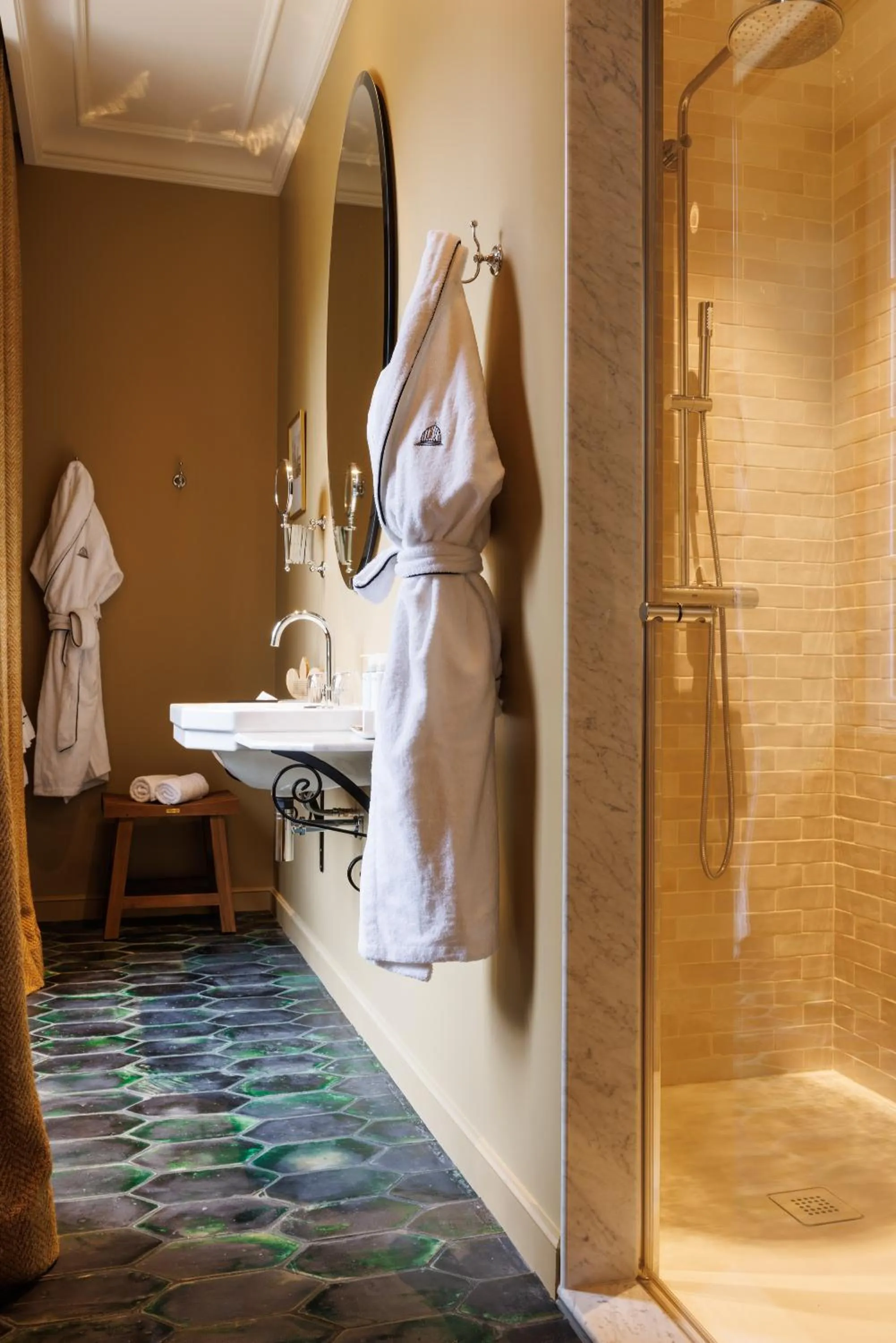 Shower in Domaine de Locguénolé & Spa - Relais & Chateaux