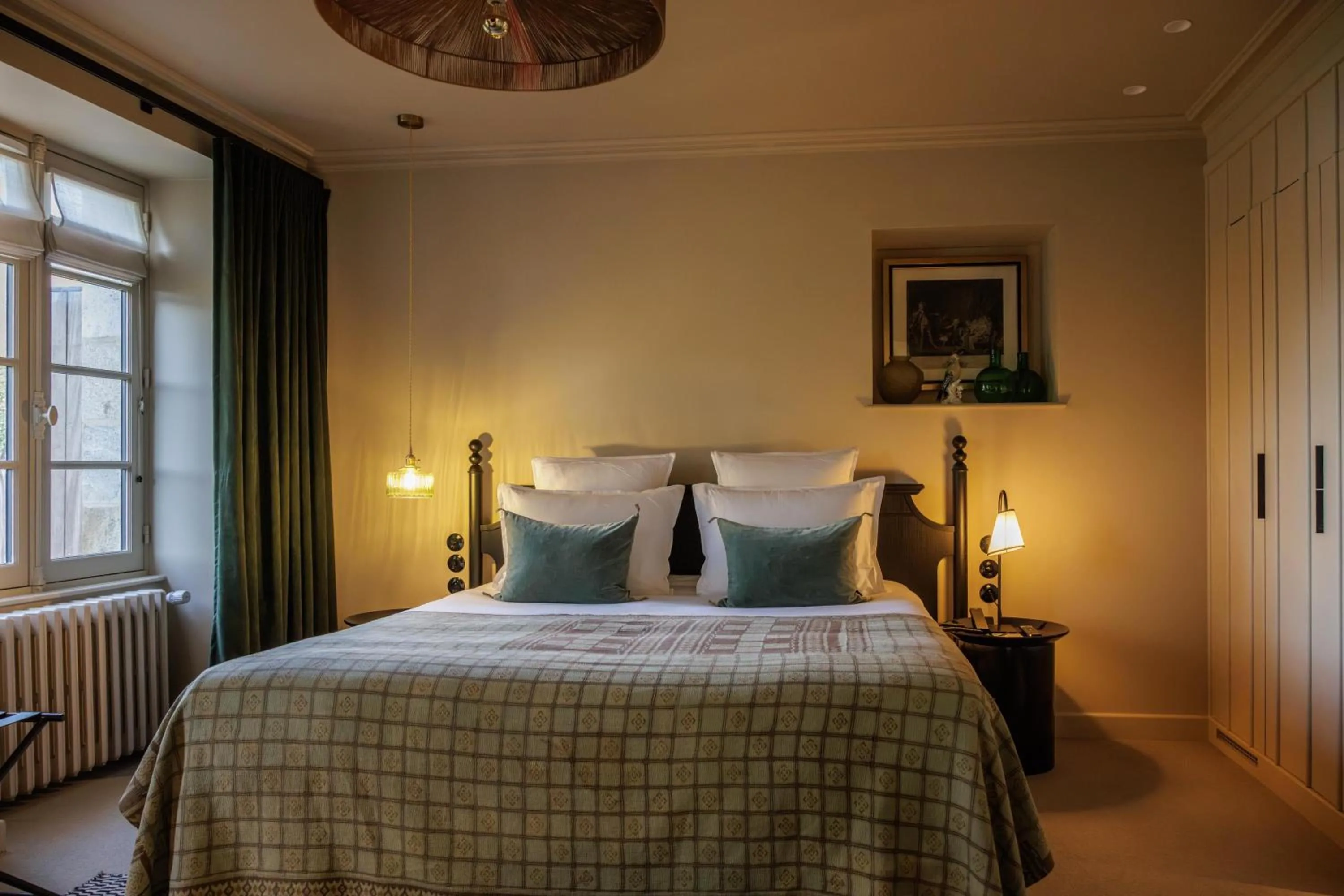 Photo of the whole room, Bed in Domaine de Locguénolé & Spa - Relais & Chateaux