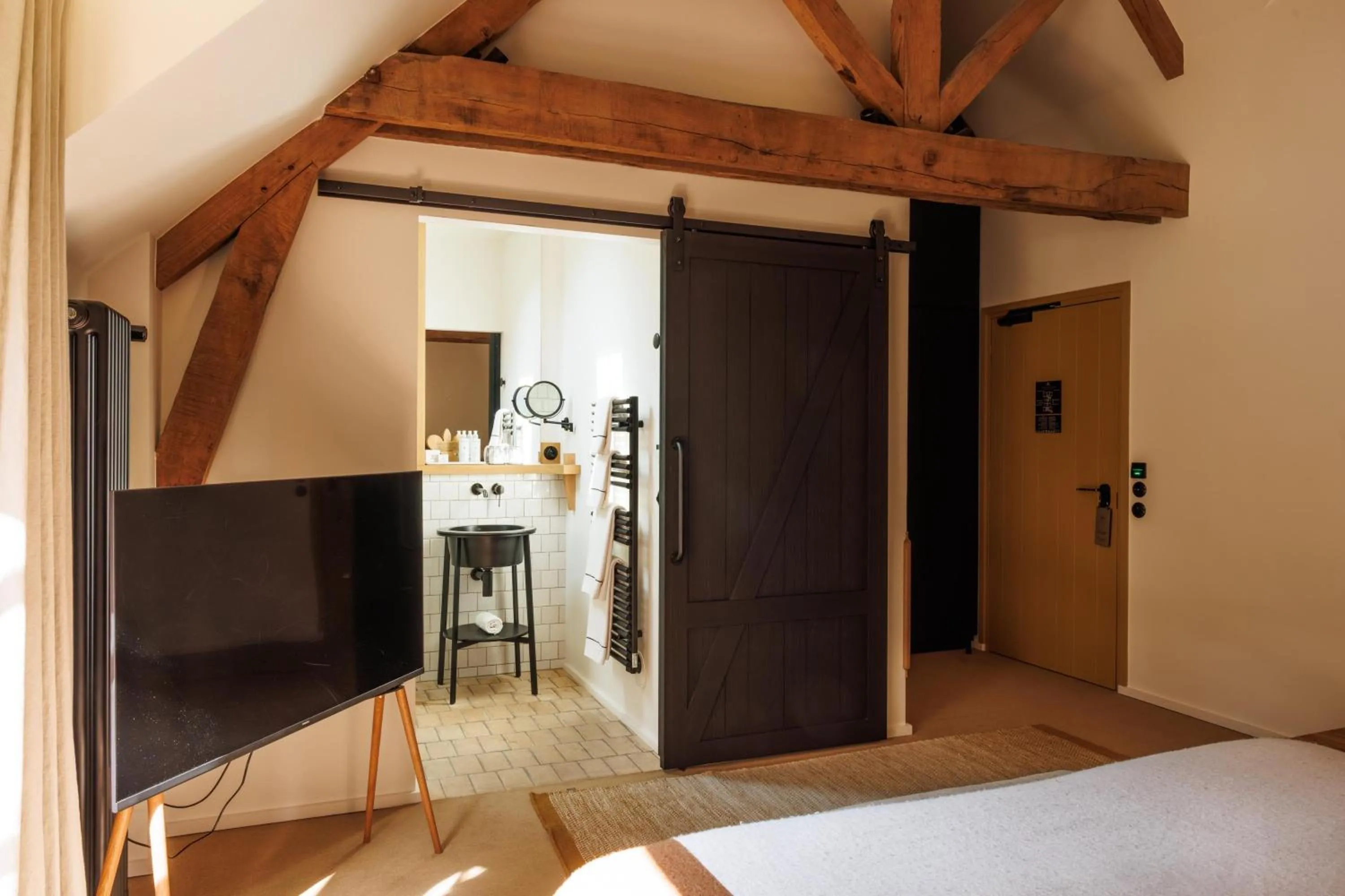 Photo of the whole room, Bed in Domaine de Locguénolé & Spa - Relais & Chateaux