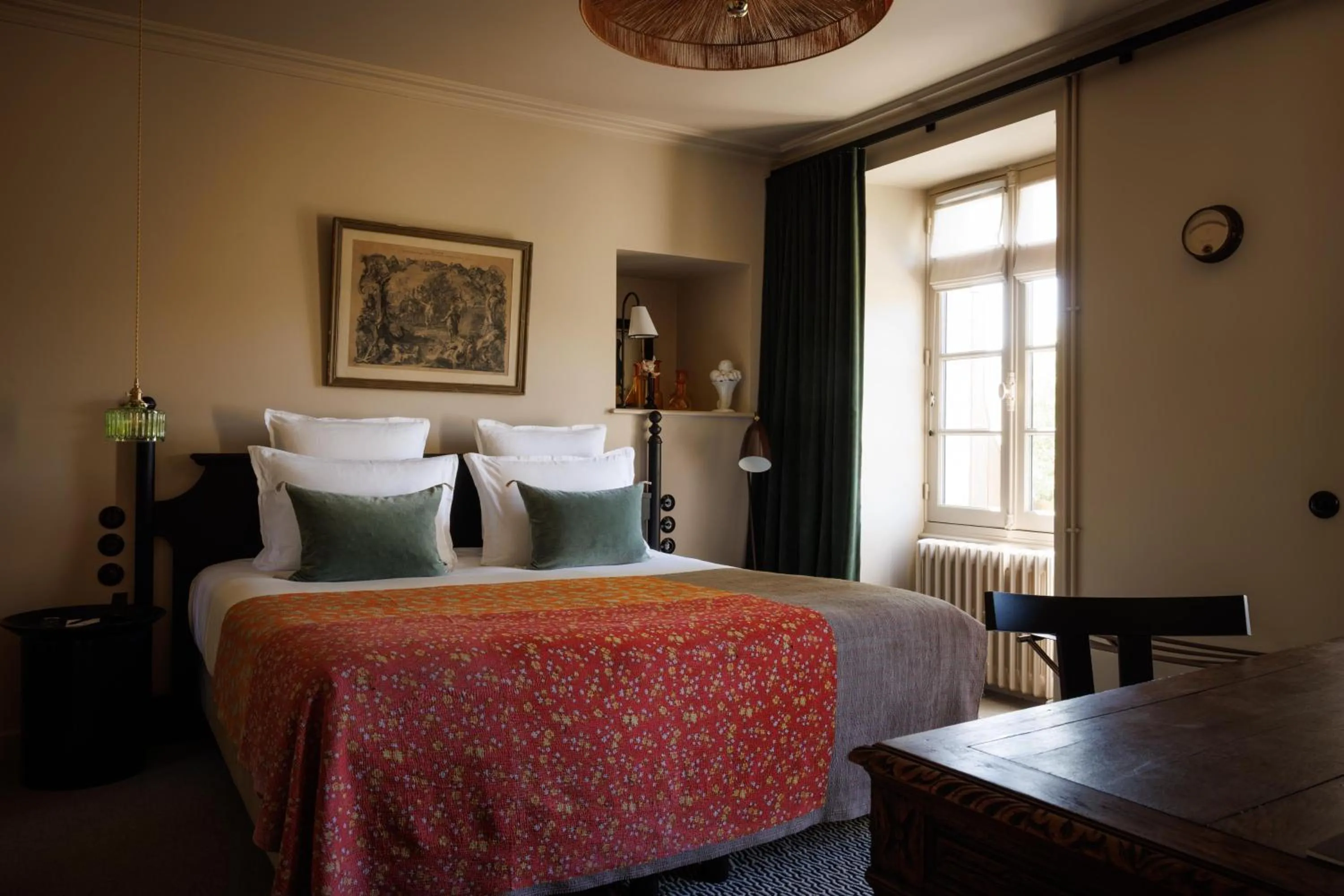 Photo of the whole room, Bed in Domaine de Locguénolé & Spa - Relais & Chateaux