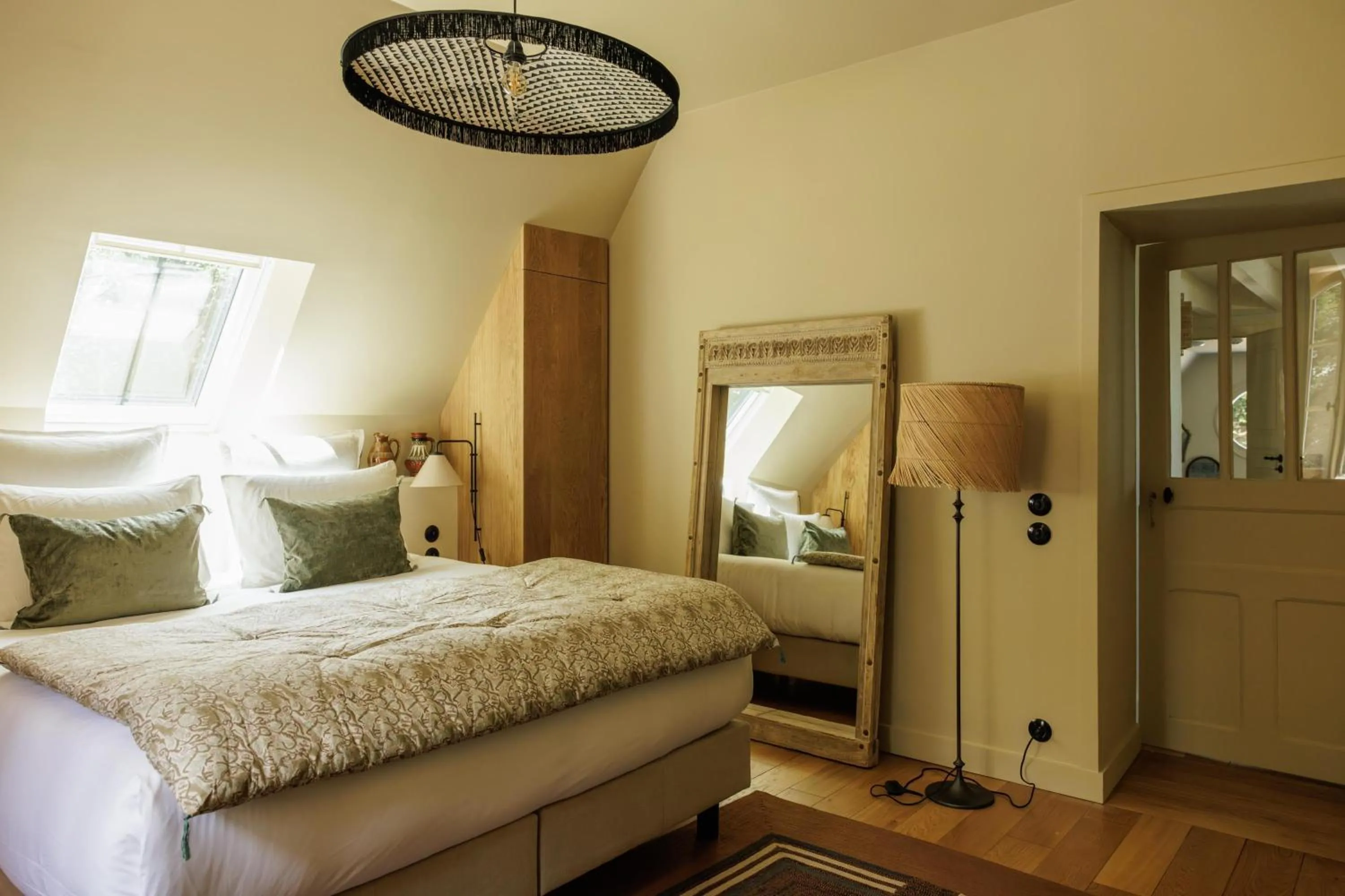 Photo of the whole room, Bed in Domaine de Locguénolé & Spa - Relais & Chateaux
