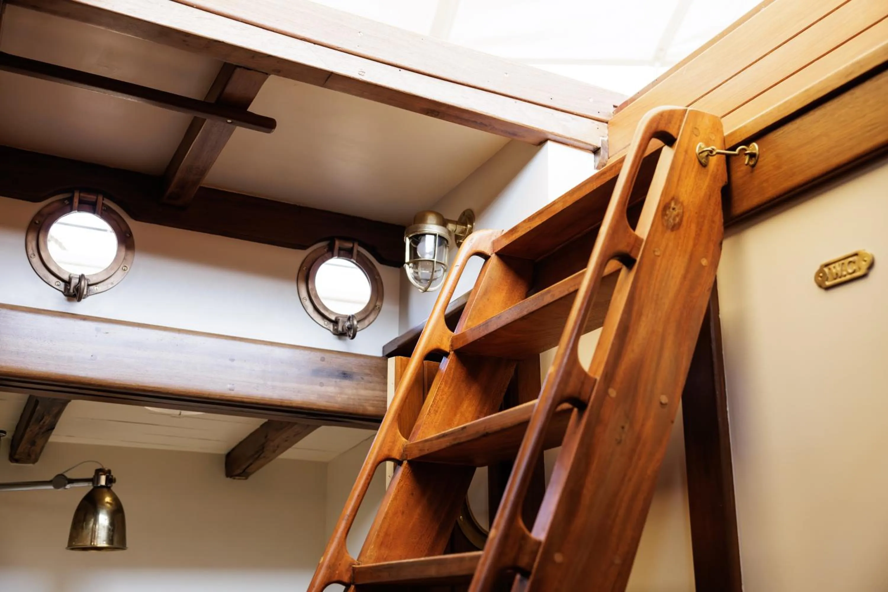 Decorative detail, Bed in Domaine de Locguénolé & Spa - Relais & Chateaux