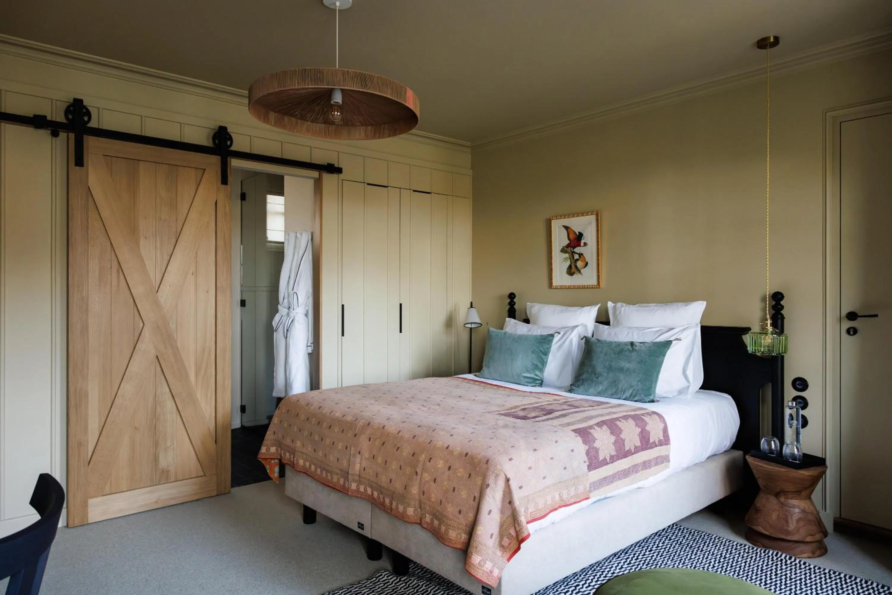 Photo of the whole room, Bed in Domaine de Locguénolé & Spa - Relais & Chateaux