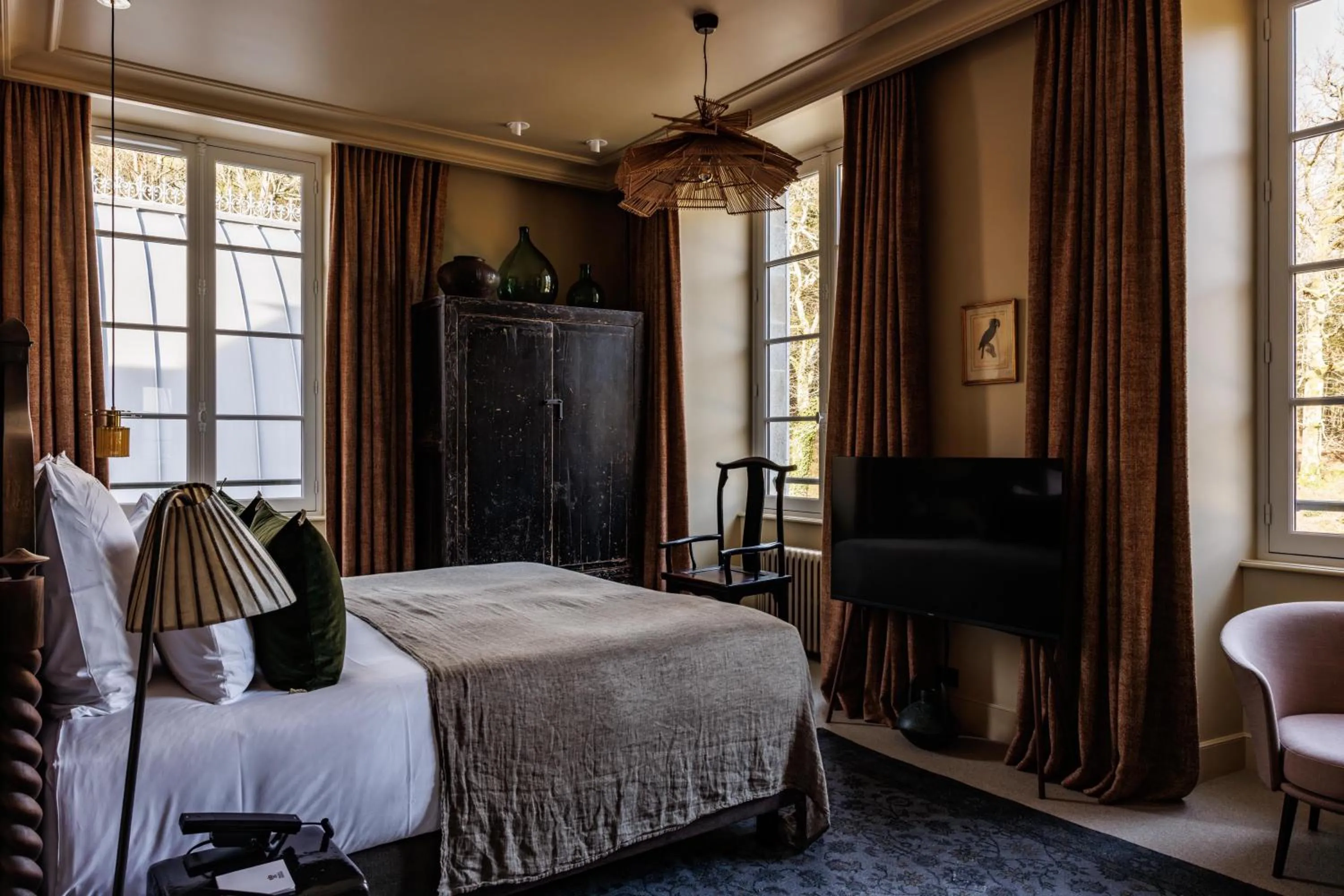 Photo of the whole room, Bed in Domaine de Locguénolé & Spa - Relais & Chateaux