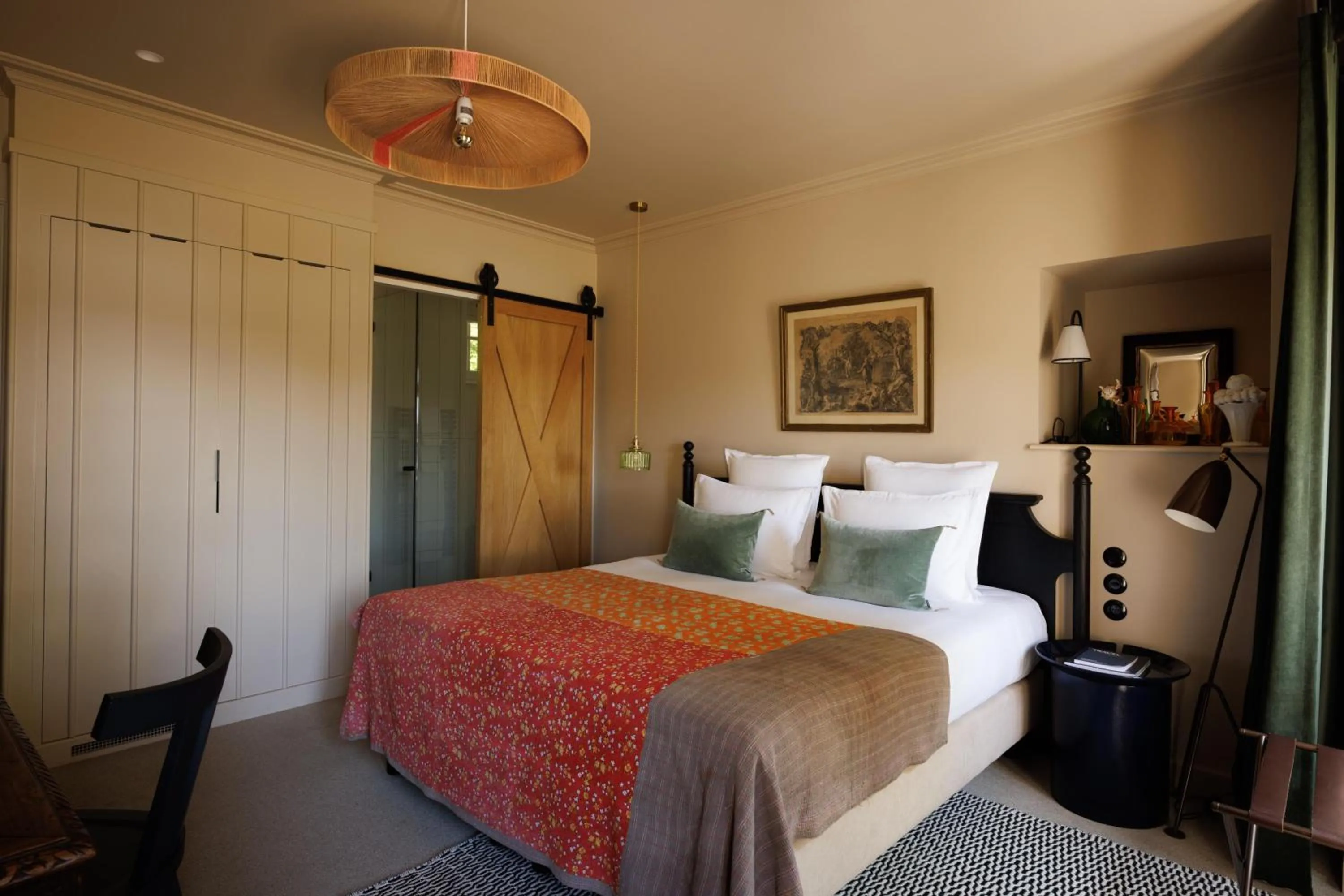 Photo of the whole room, Bed in Domaine de Locguénolé & Spa - Relais & Chateaux