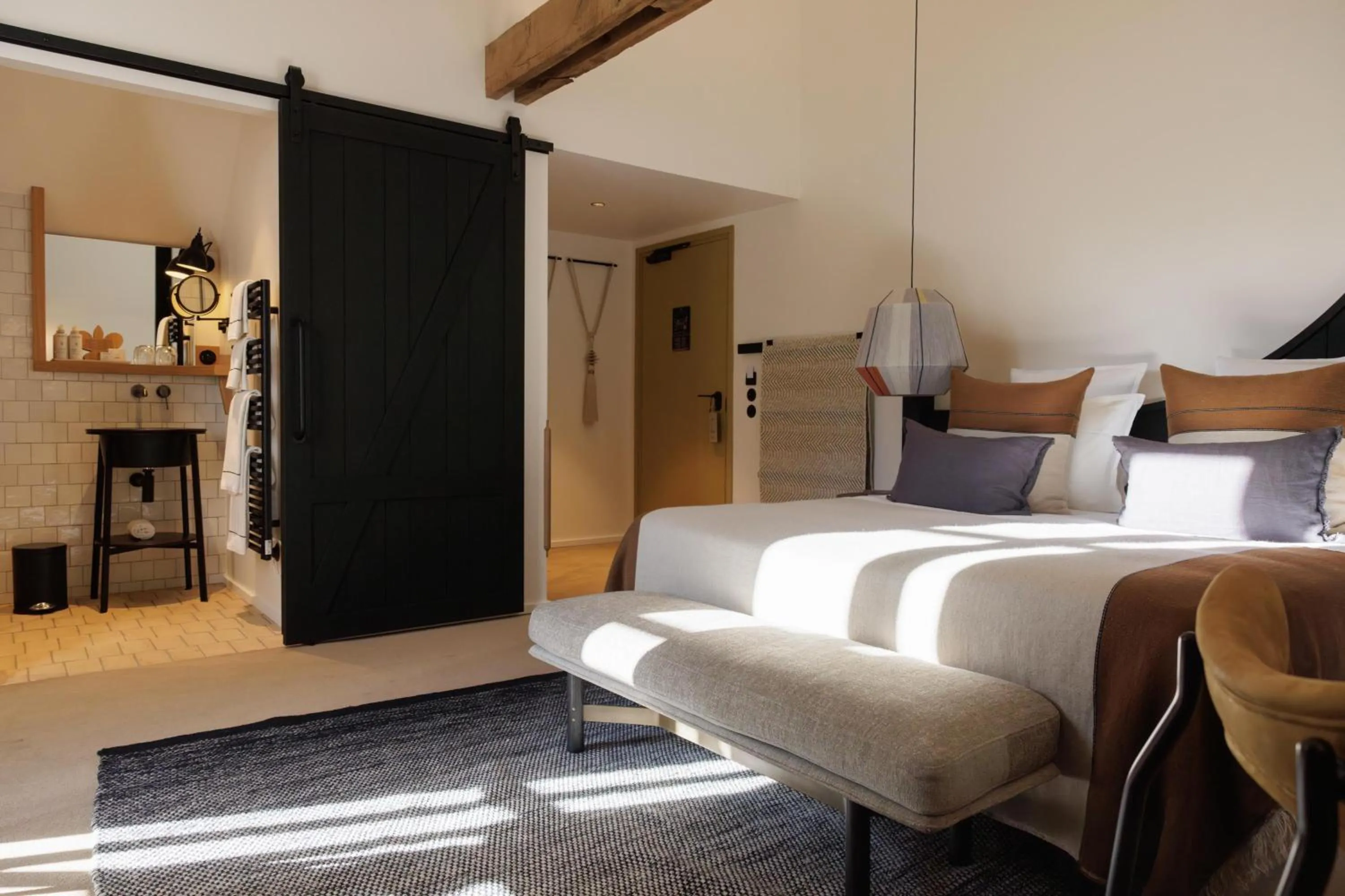 Photo of the whole room, Bed in Domaine de Locguénolé & Spa - Relais & Chateaux