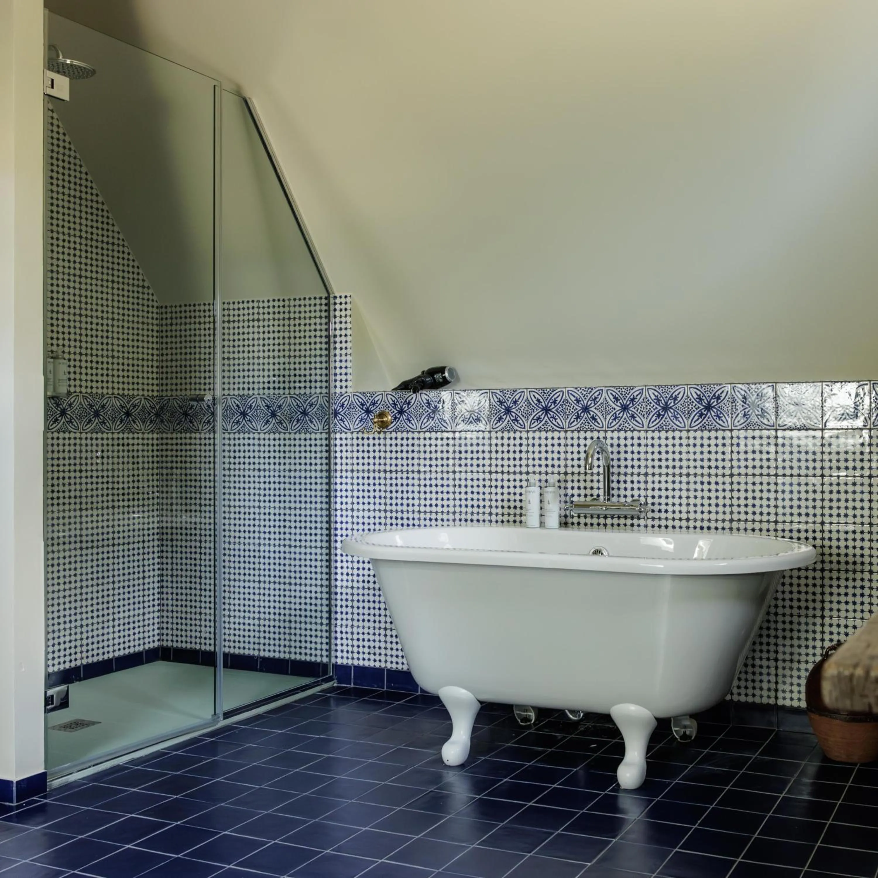 Bathroom in Domaine de Locguénolé & Spa - Relais & Chateaux