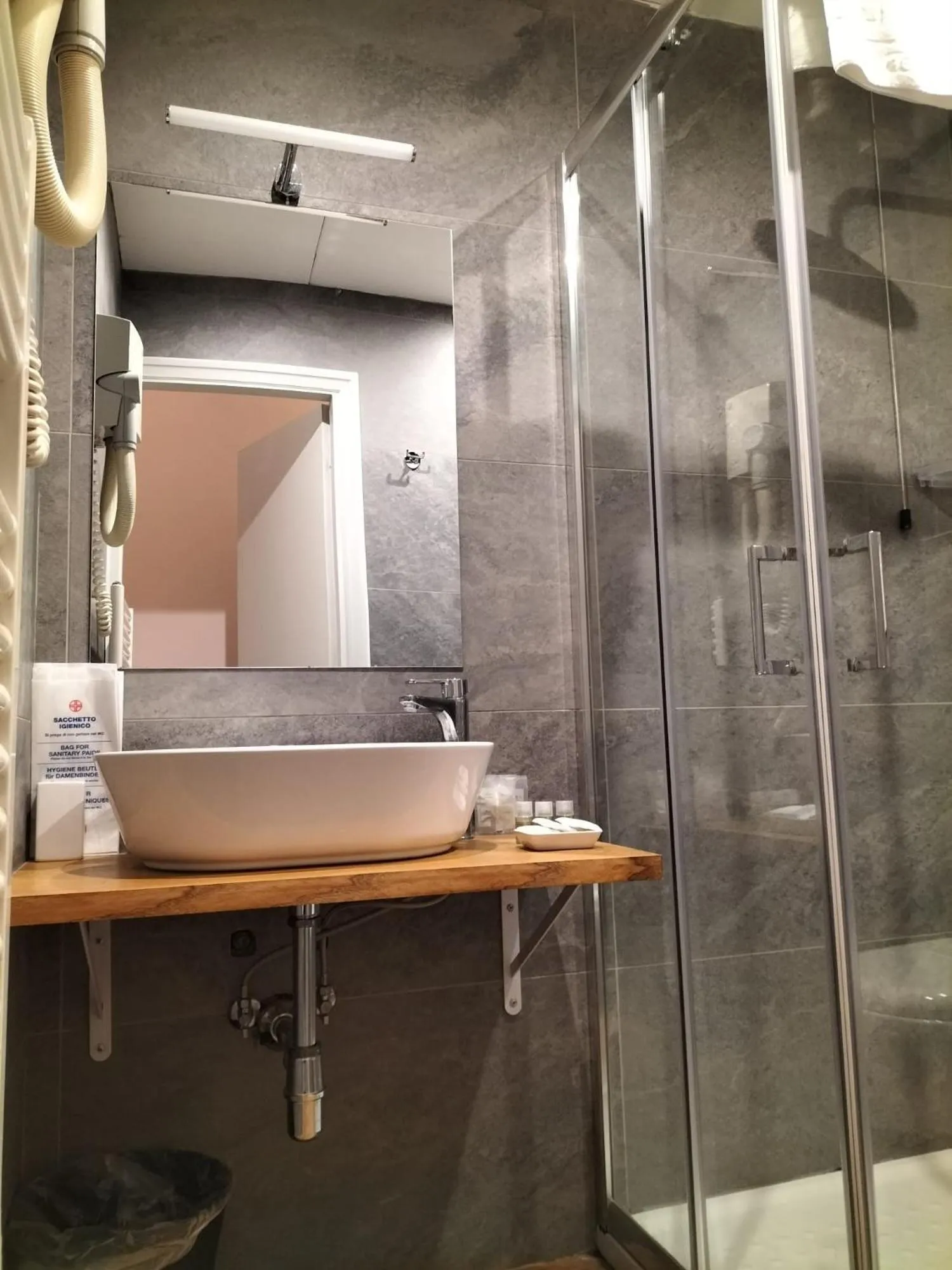 Hotel Camilla Guelfa