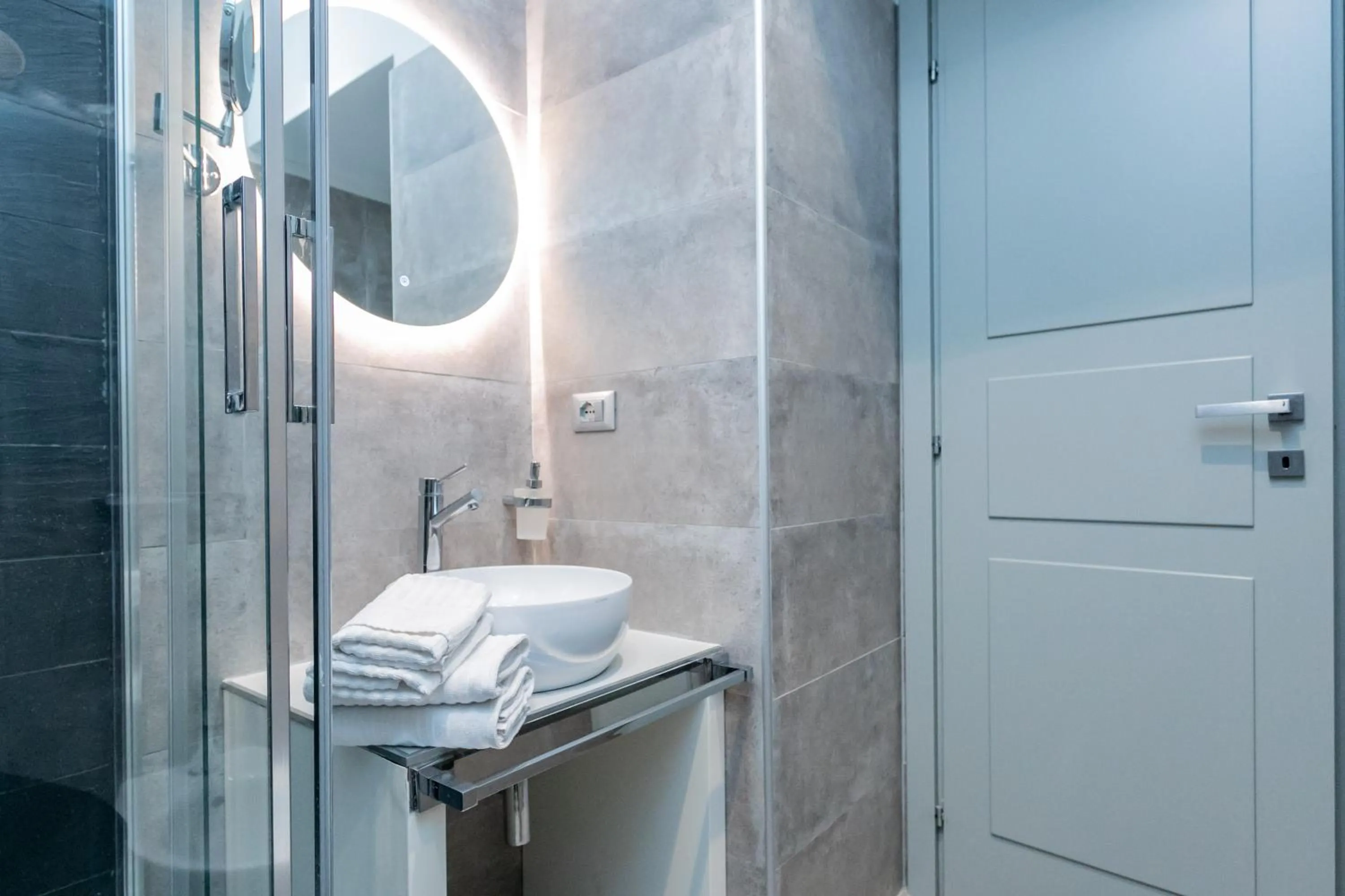 Bathroom in Cesare ai Cavalieri Suites