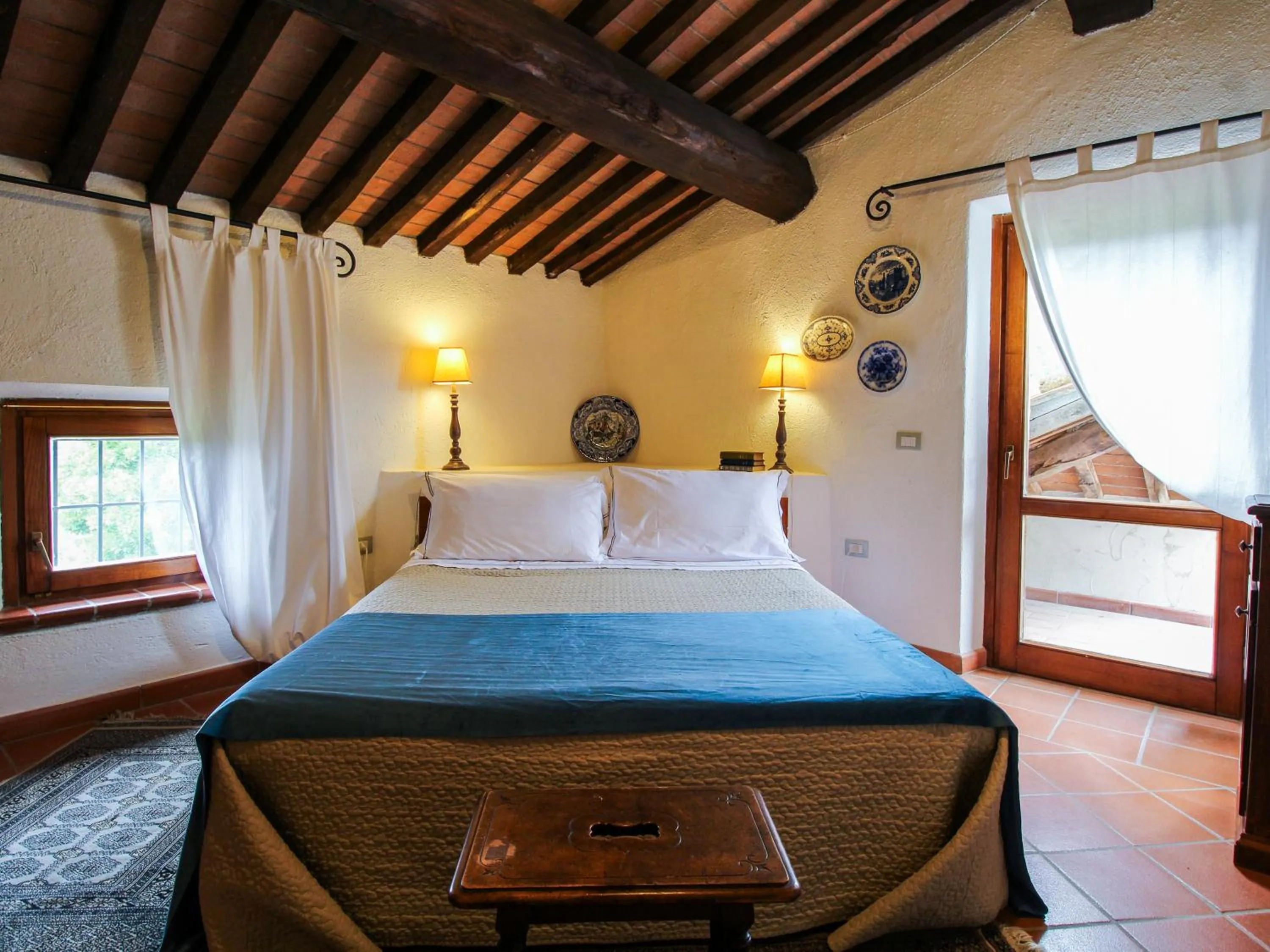 Bed in Agriturismo Boschi di Montecalvi