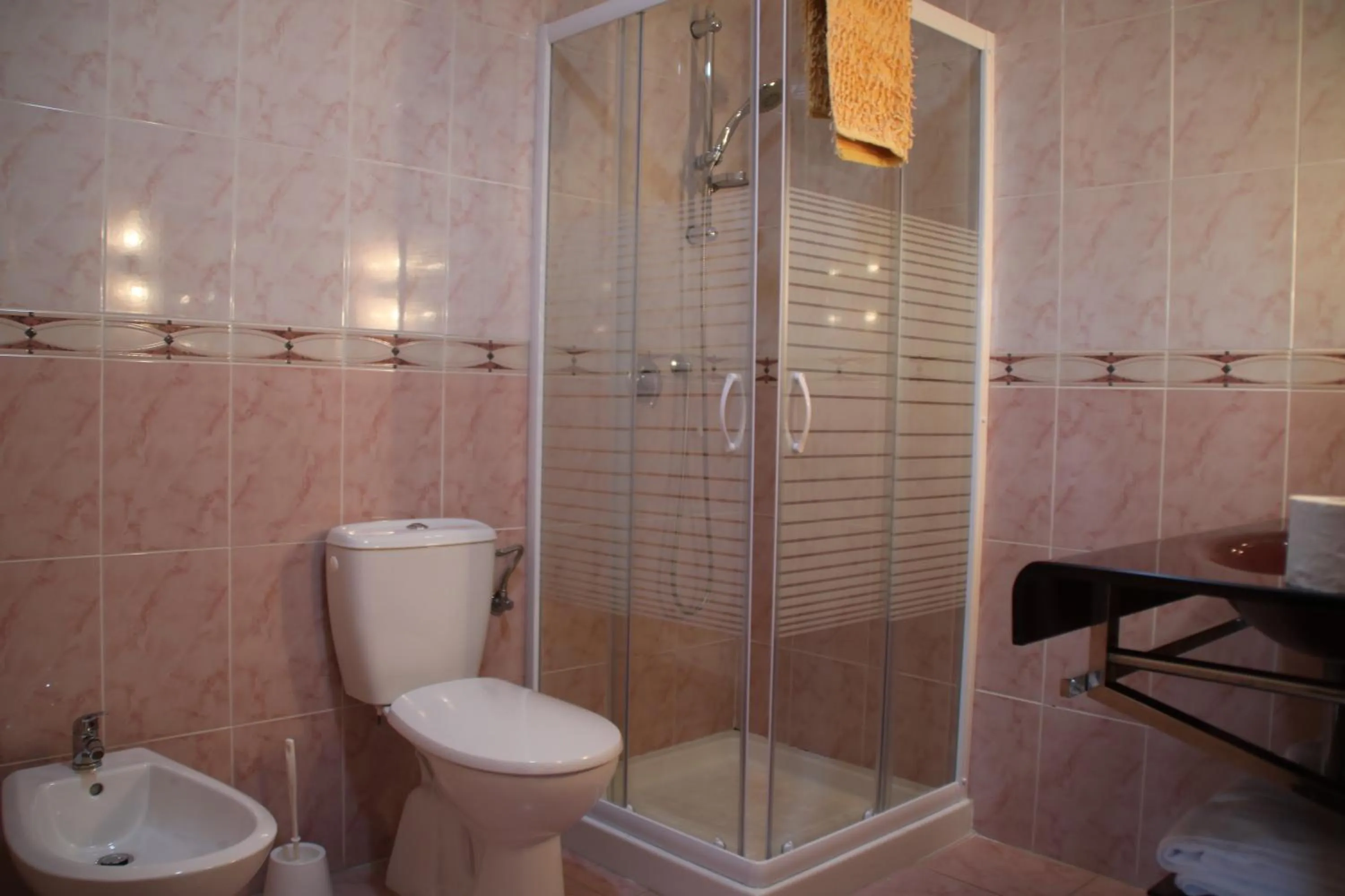 Bathroom in Hôtel Lutetia