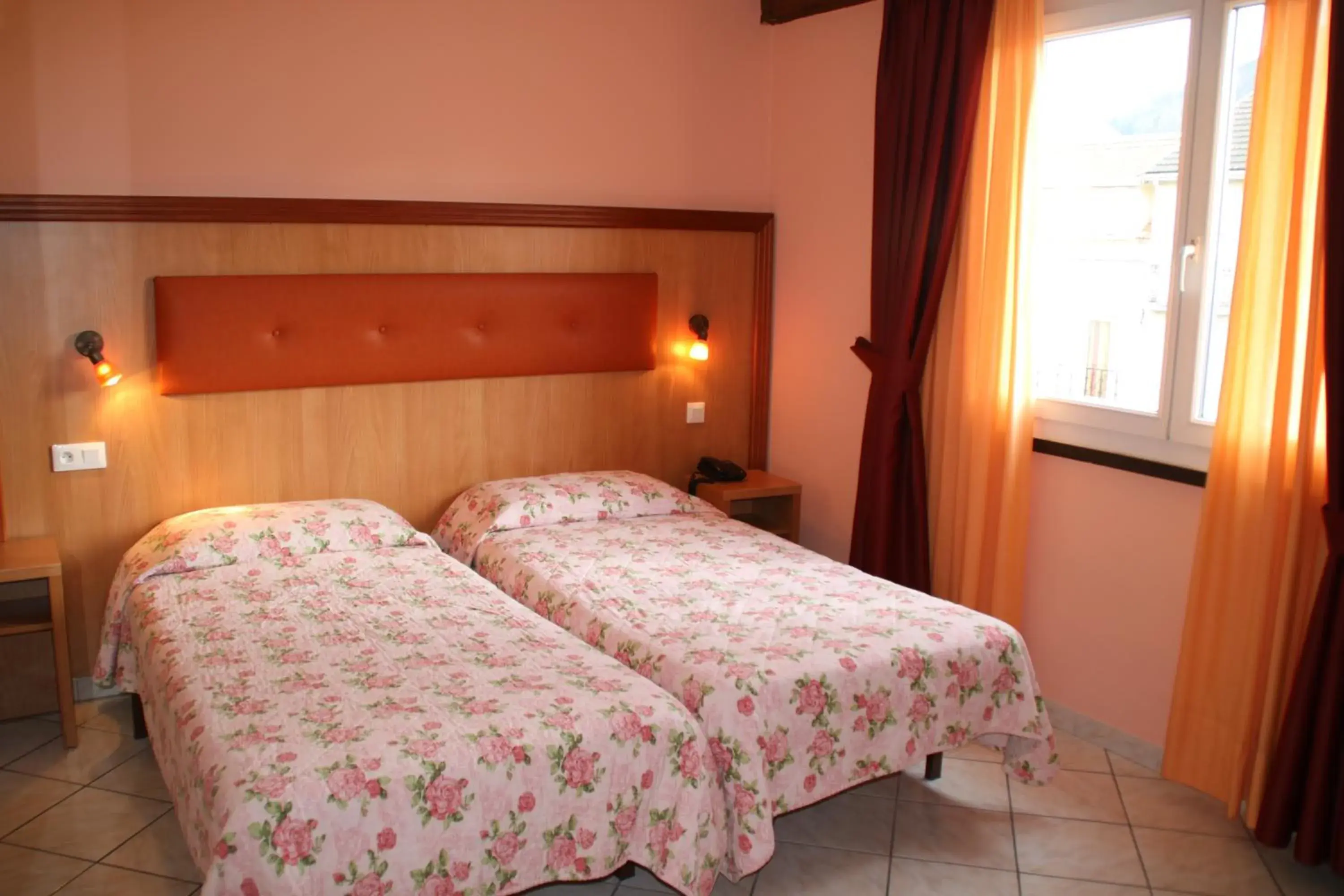 Twin Room in Hôtel Lutetia Twin Room in Hôtel Lutetia