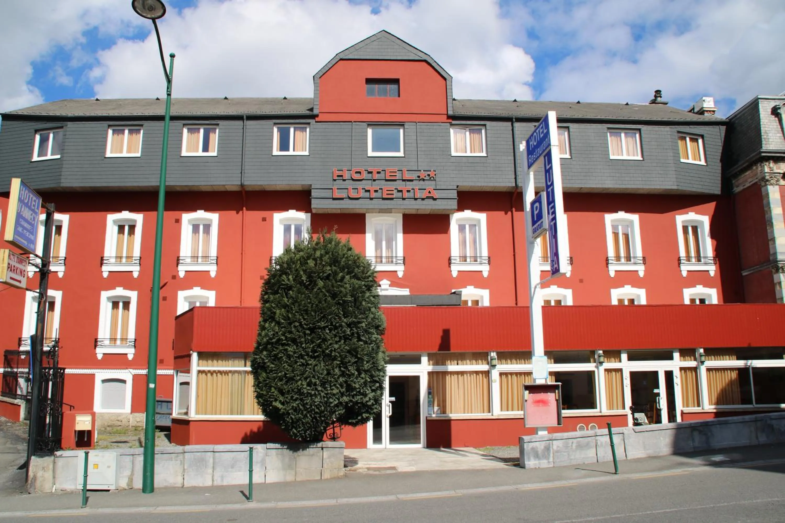 Property building in Hôtel Lutetia