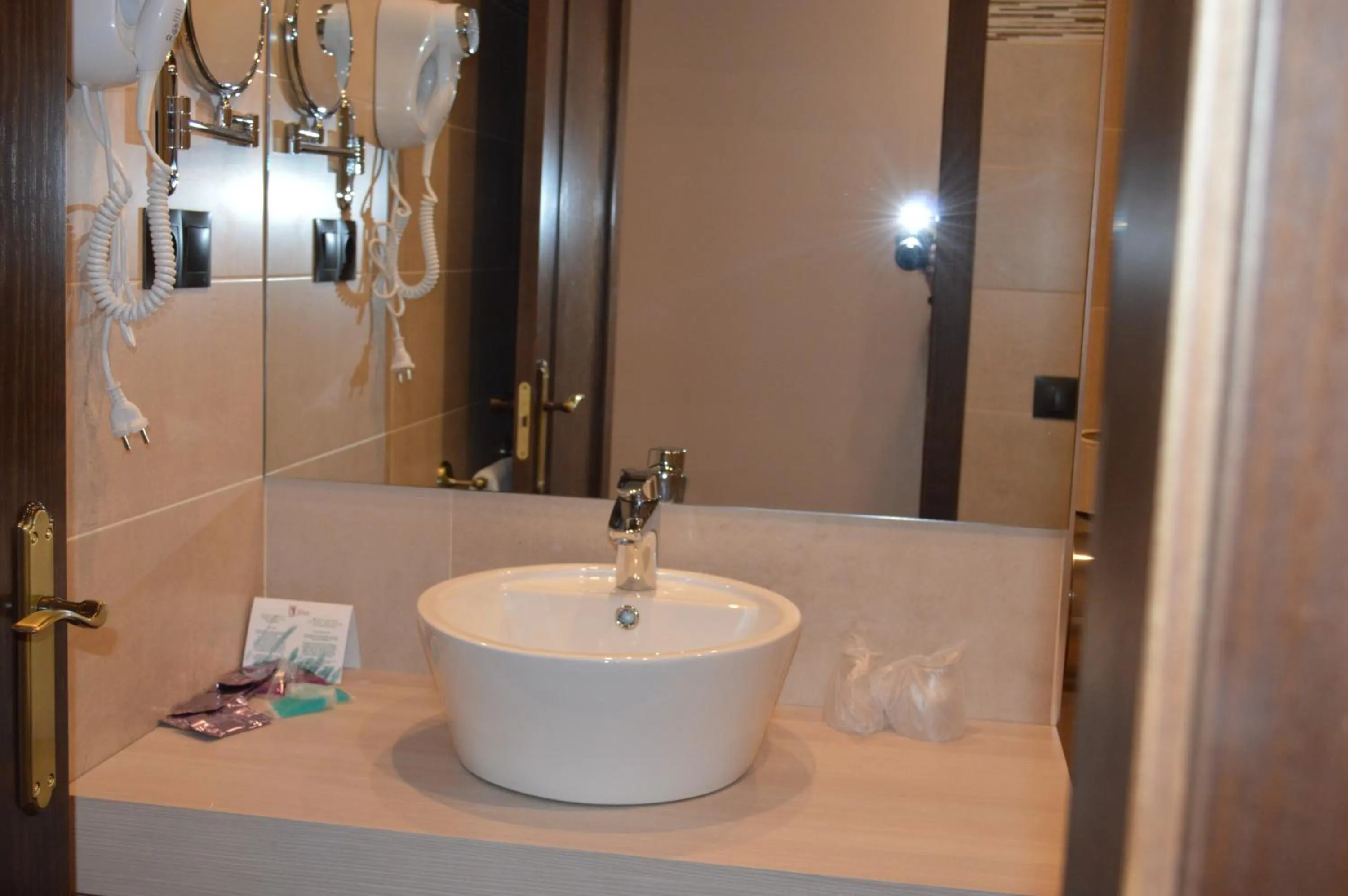 Bathroom in Hotel Don Javier