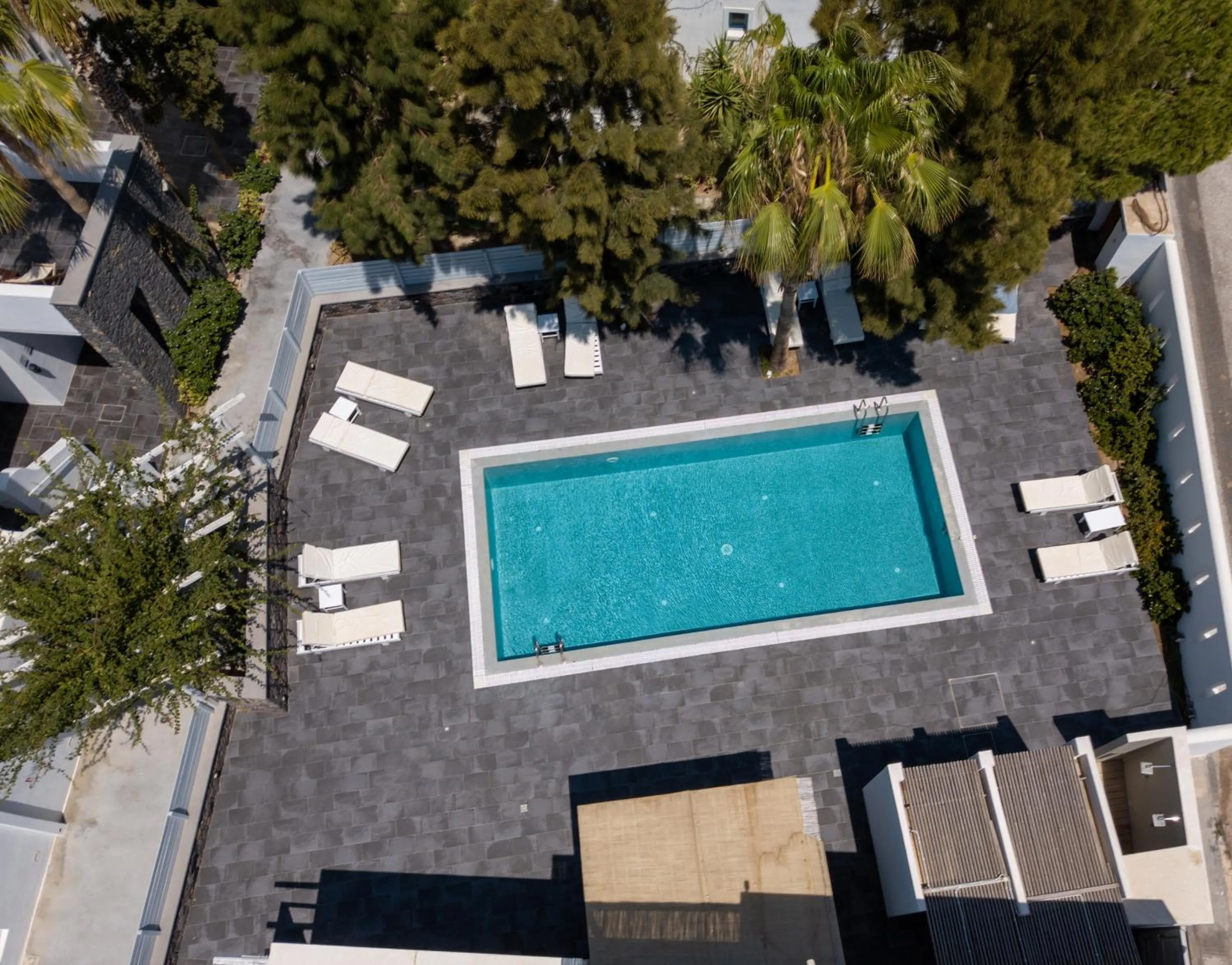 Swimming pool in Meltemi Excelsior Suites