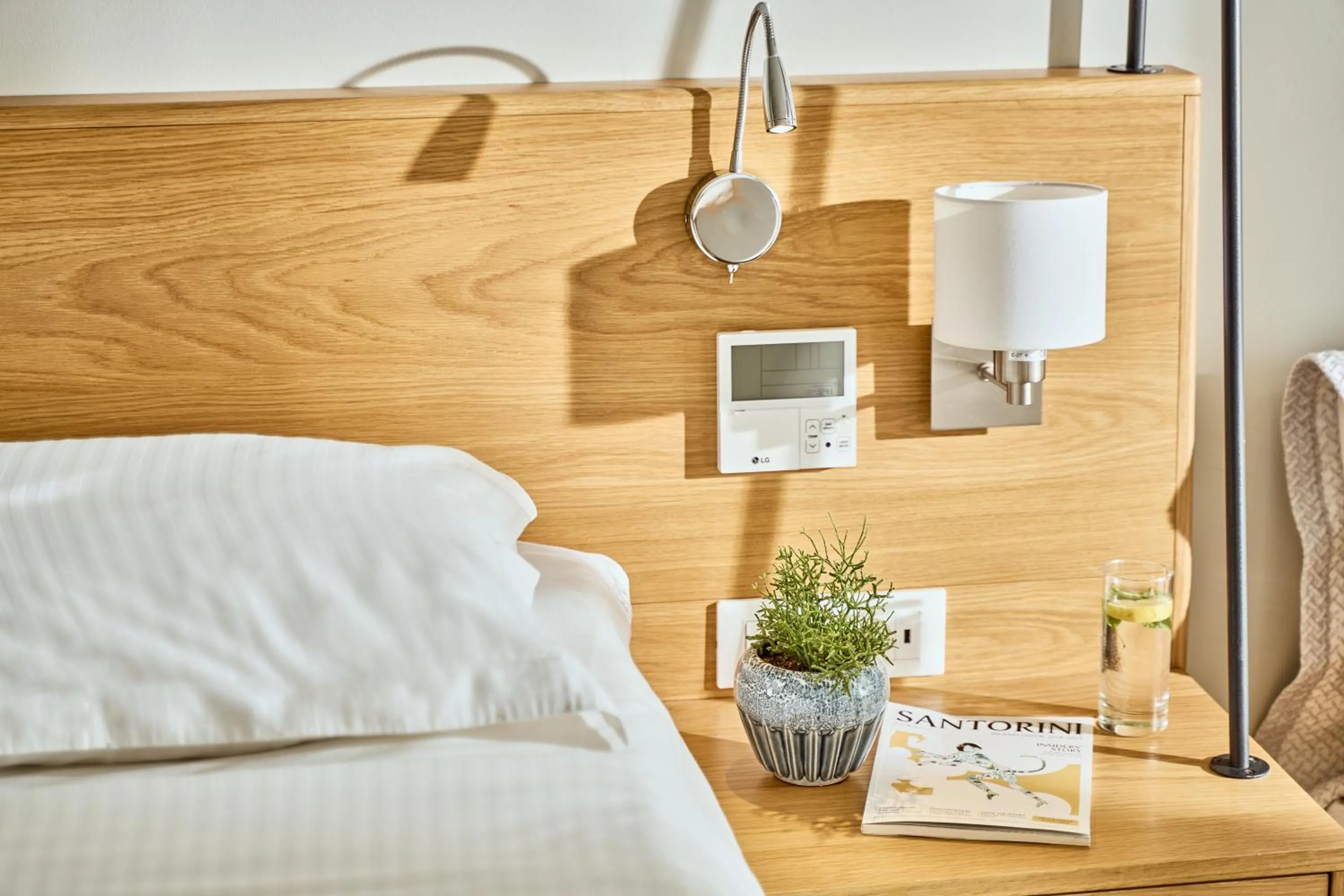 Bed in Meltemi Excelsior Suites