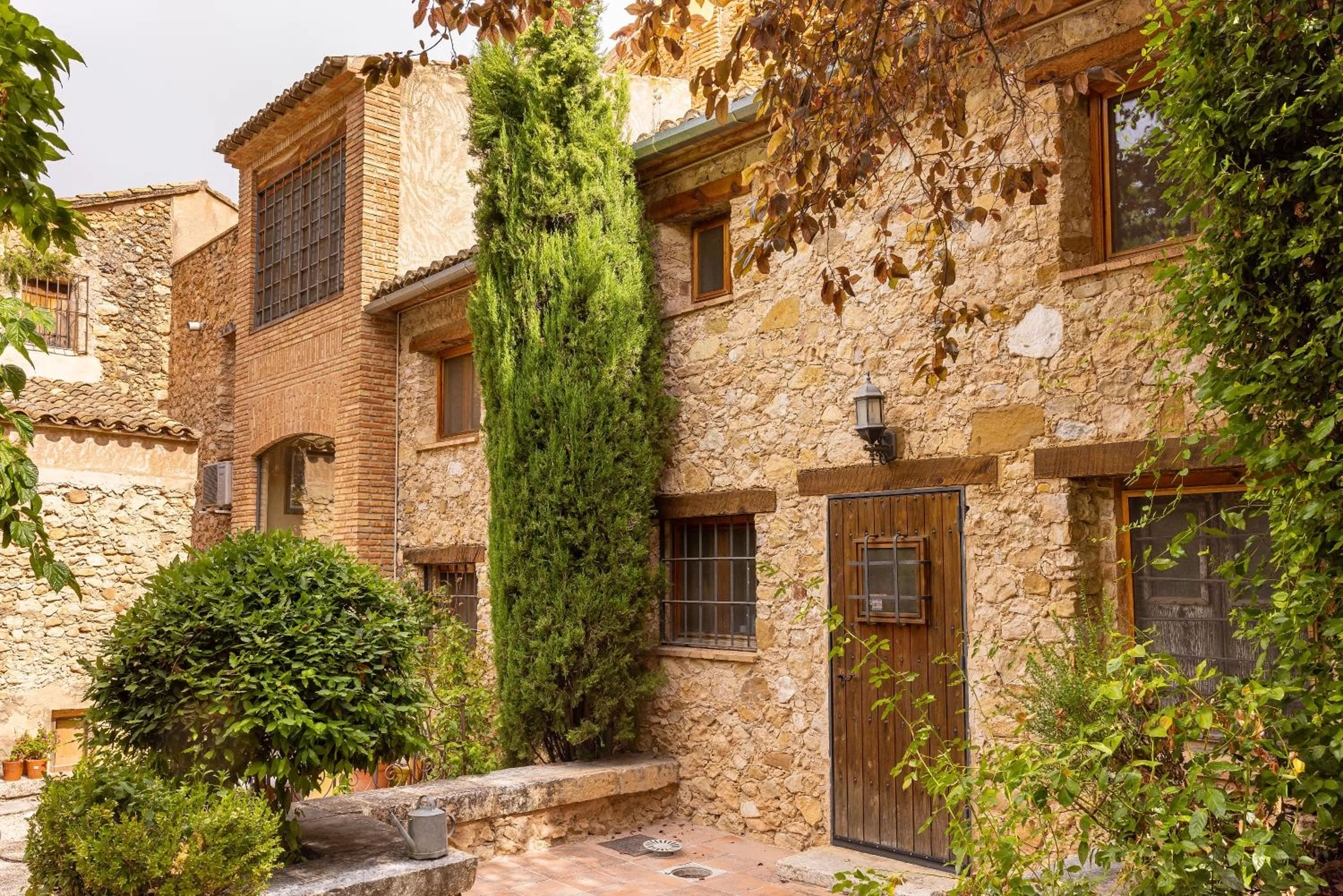 Facade/entrance in Hotel Rural Mas Fontanelles
