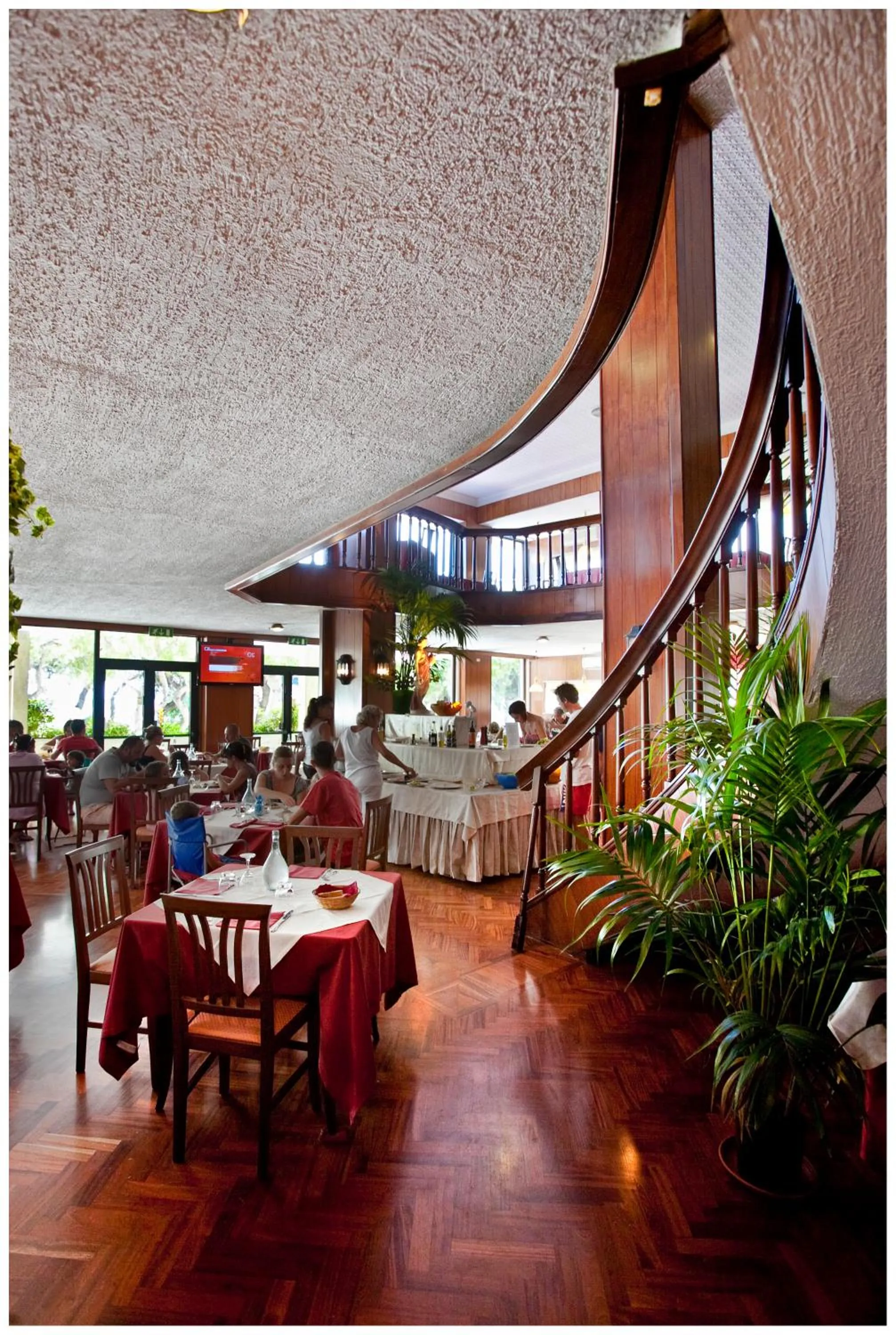 Restaurant/places to eat in Hotel La Perla Preziosa