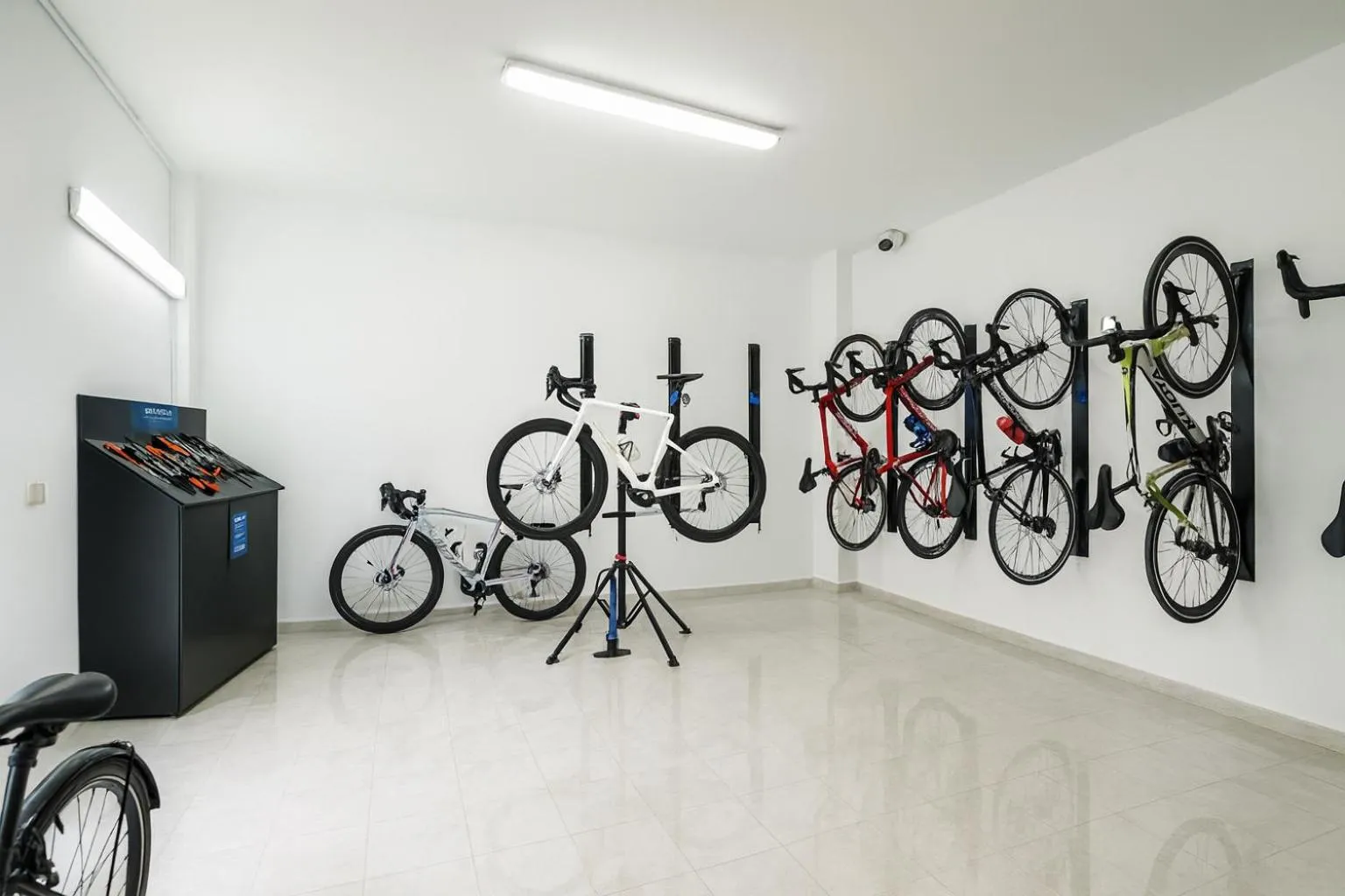 Cycling in CM Playa del Moro